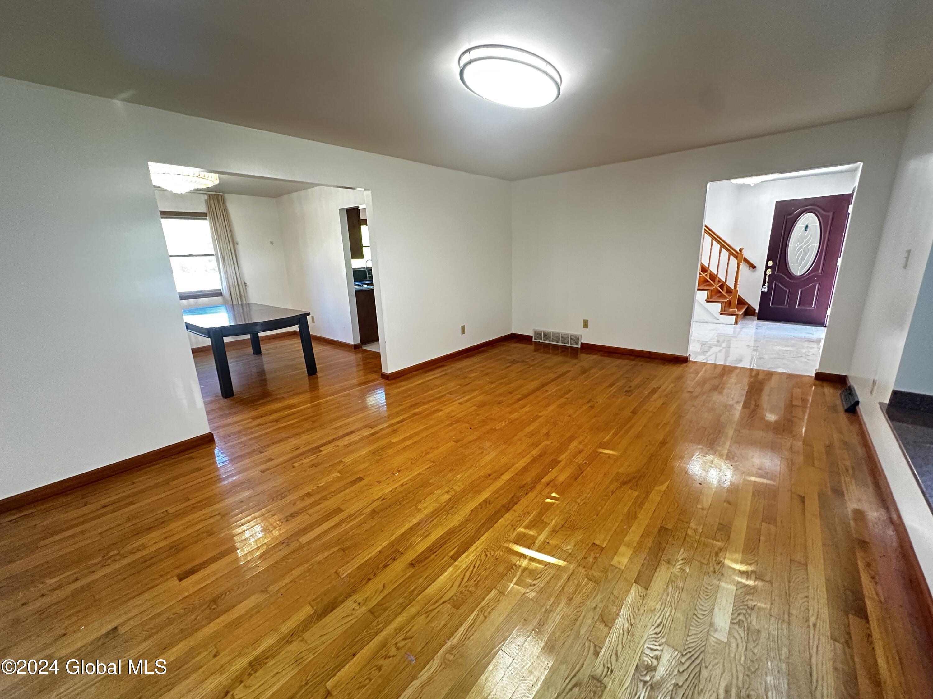 16 Warwick Way, Schenectady, New York image 9