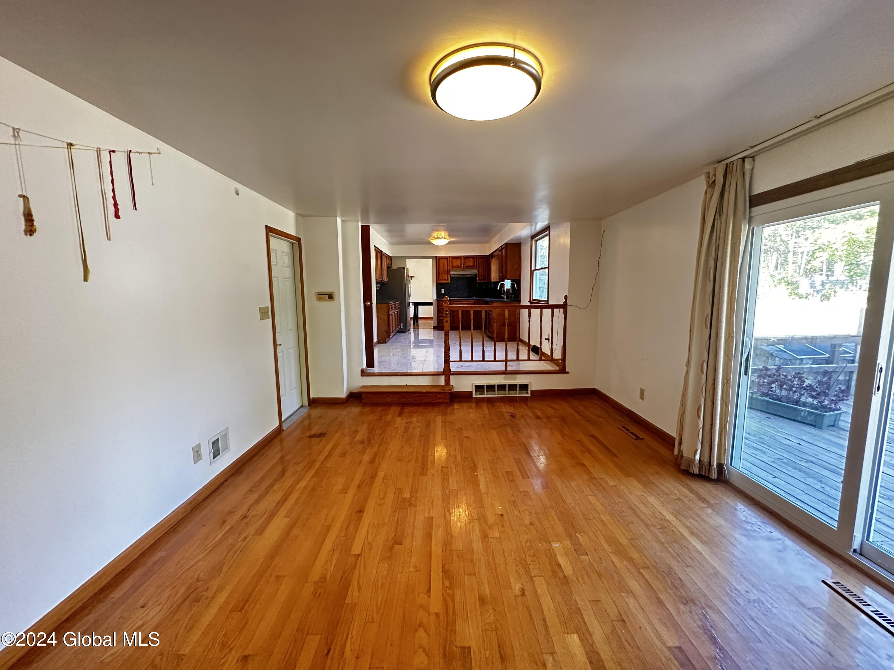 16 Warwick Way, Schenectady, New York image 20