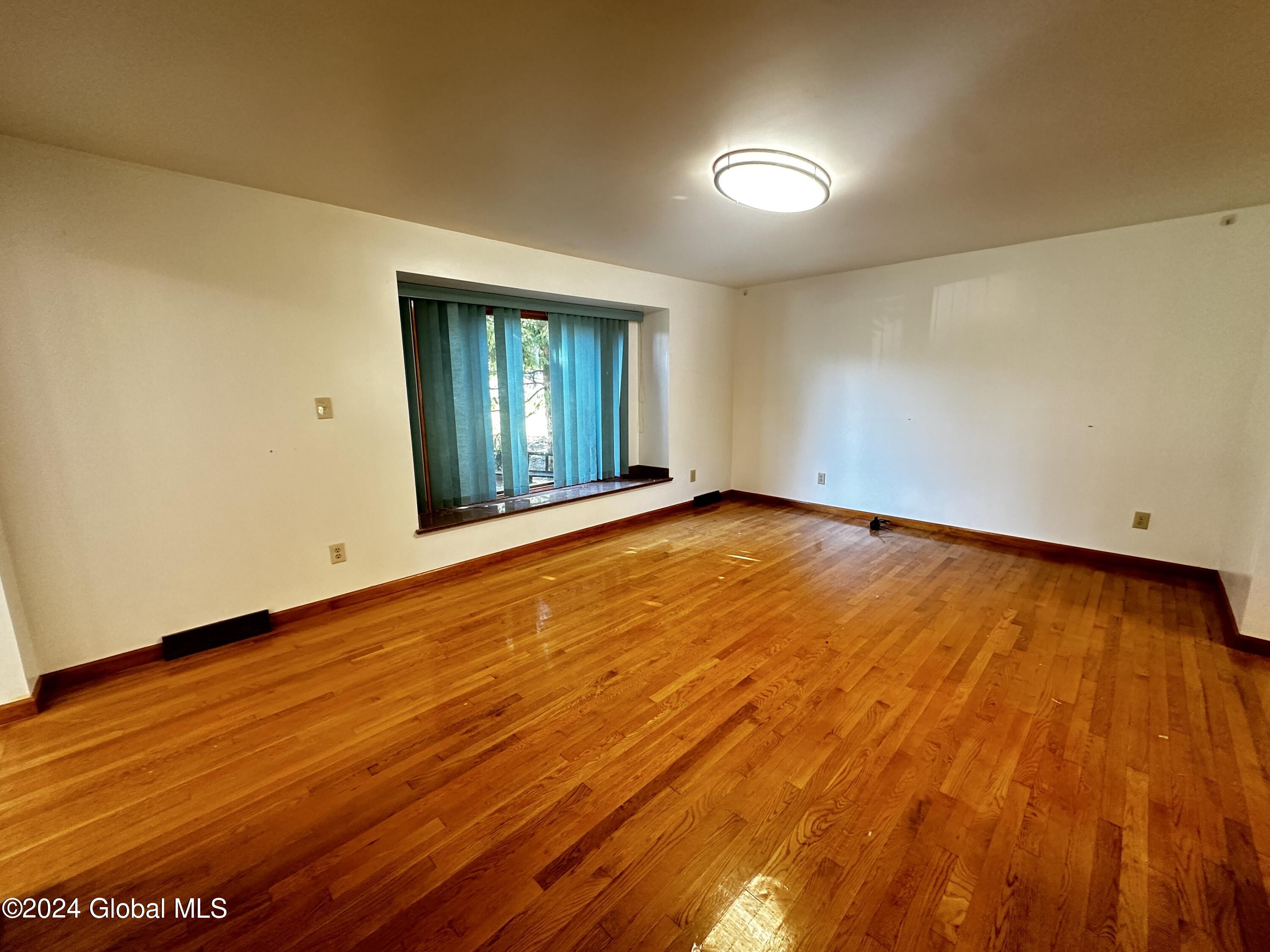 16 Warwick Way, Schenectady, New York image 22