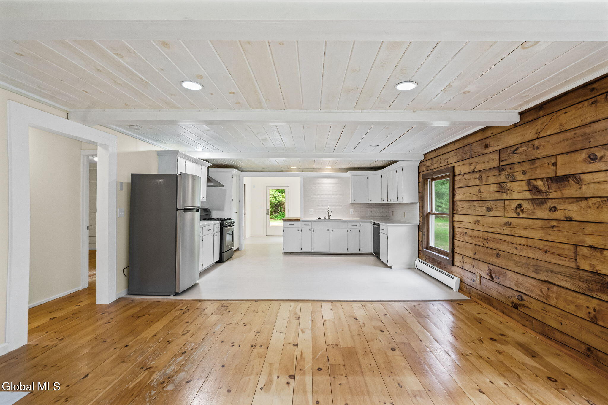 457 Sandhill Road
