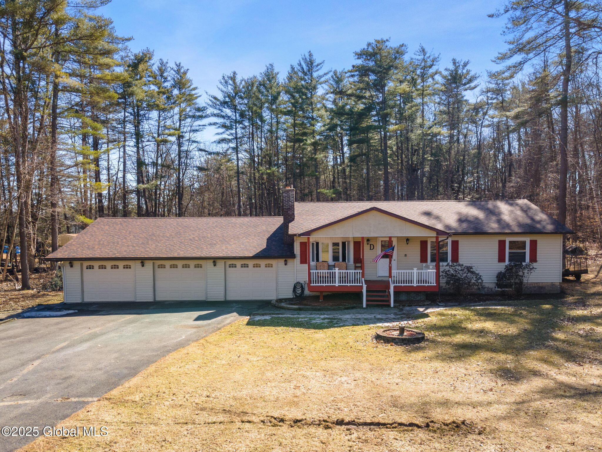 238 Tompkins Road, Ravena, New York image 2