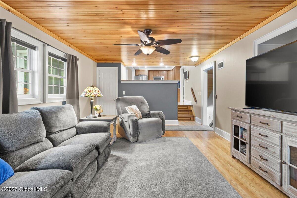 7 Wineberry Lane, Ballston Spa, New York image 16