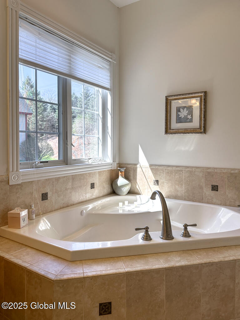 19 Sunnyview Lane, Lake George, New York image 42