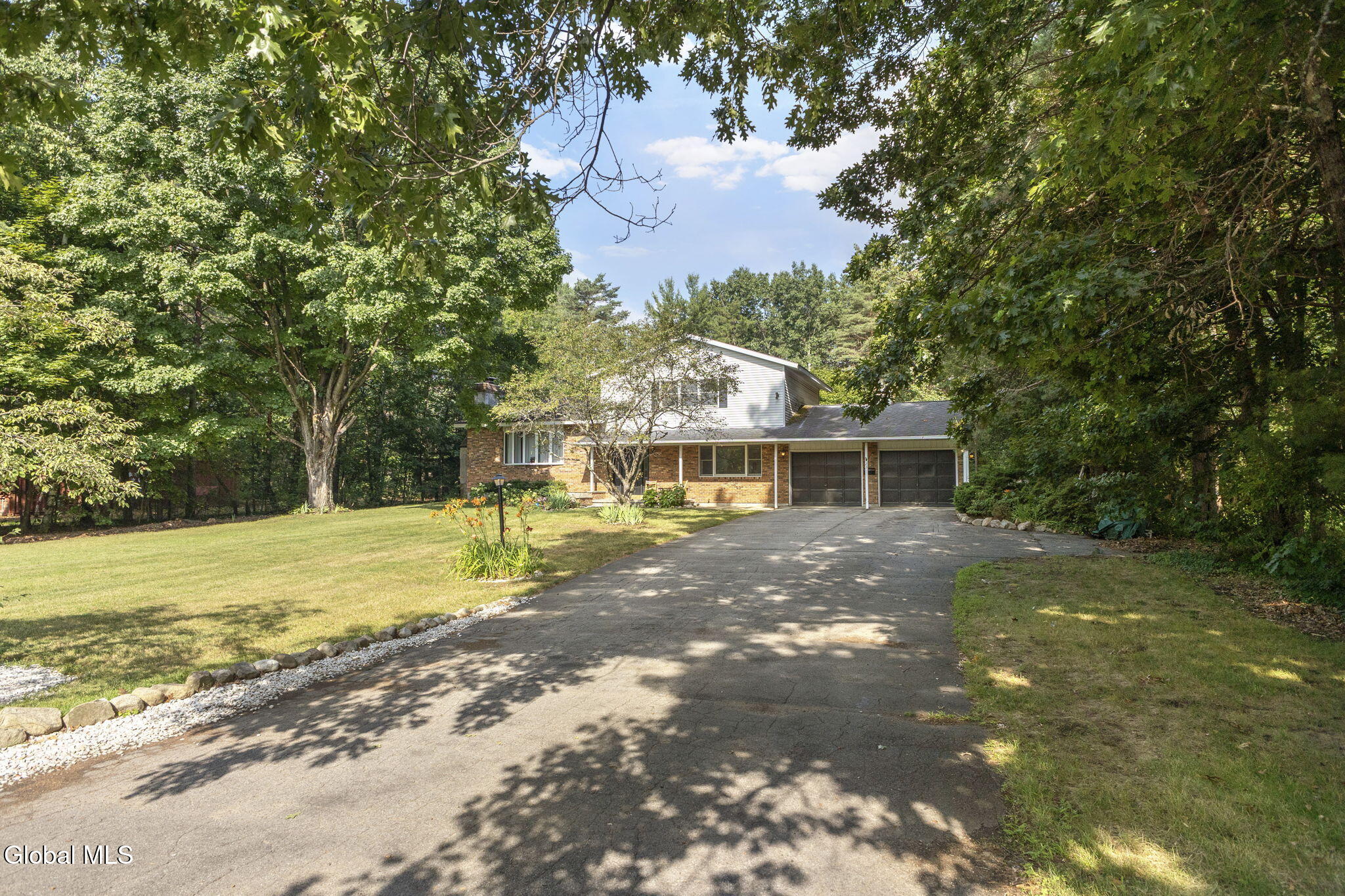 23 Sunset Drive