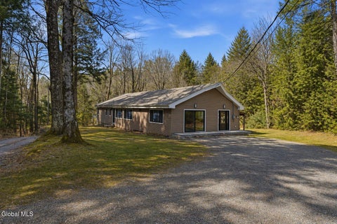 Homes For Sale - 10 Fox Trail Run<br/> Bolton Landing, NY 12814