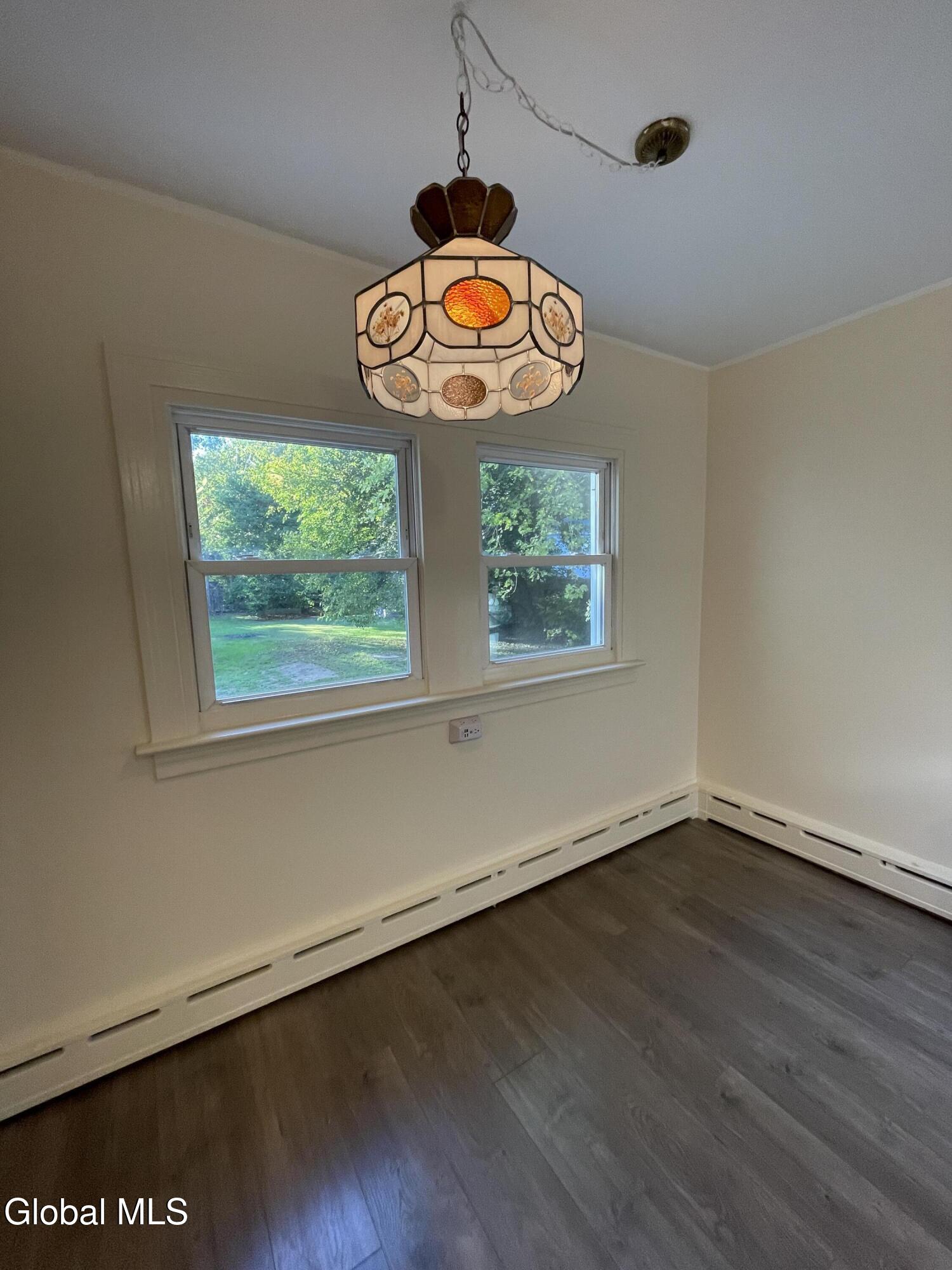 Greenwich, New York 12834, United States, 4 Bedrooms Bedrooms, ,2 BathroomsBathrooms,Residential,Active,226030