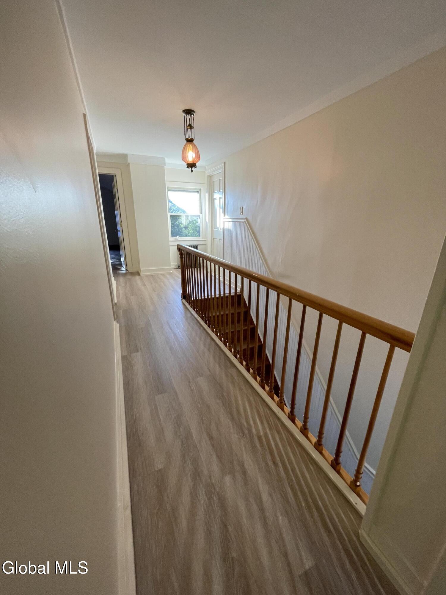 Greenwich, New York 12834, United States, 4 Bedrooms Bedrooms, ,2 BathroomsBathrooms,Residential,Active,226030