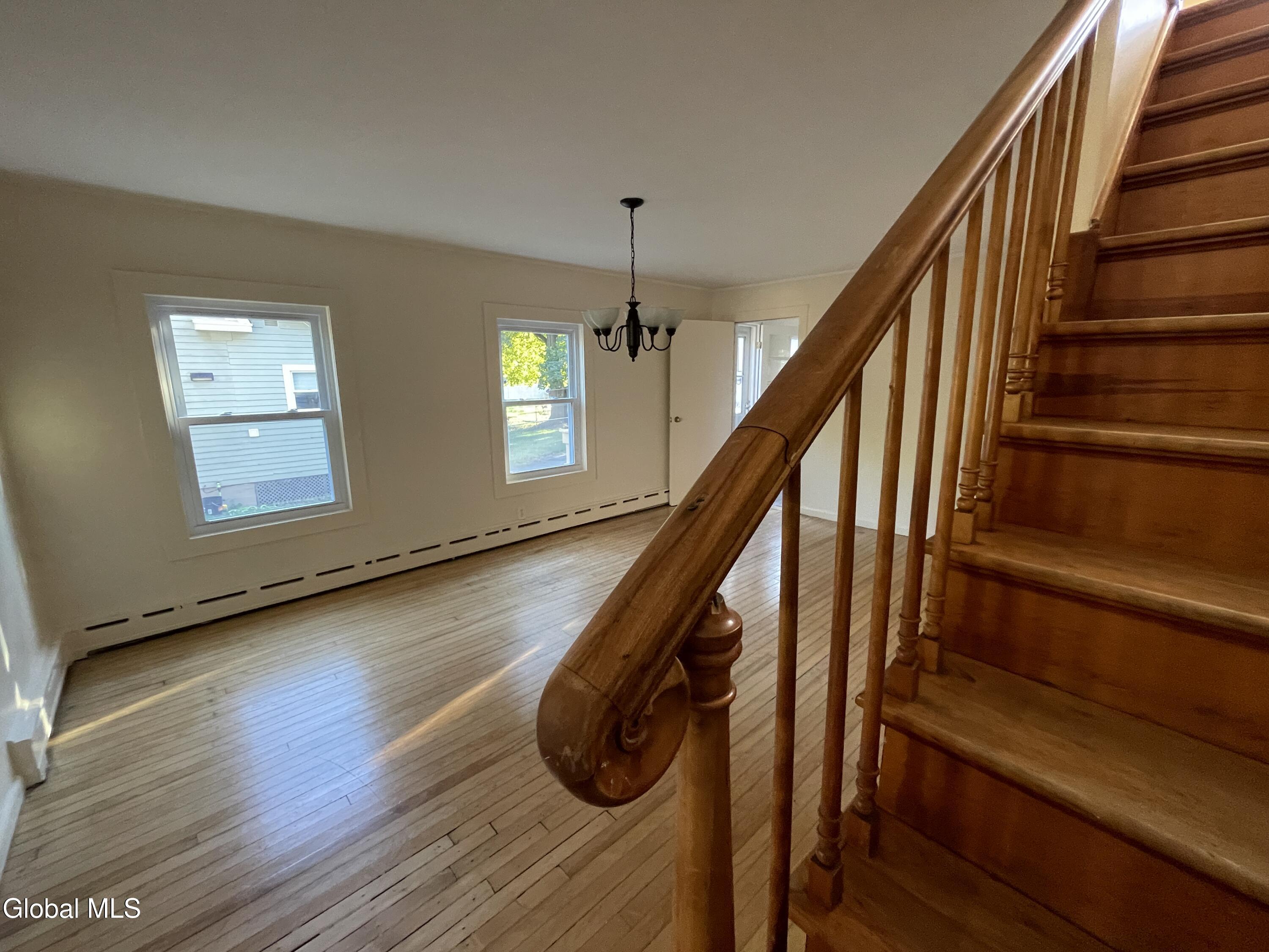 Greenwich, New York 12834, United States, 4 Bedrooms Bedrooms, ,2 BathroomsBathrooms,Residential,Active,226030