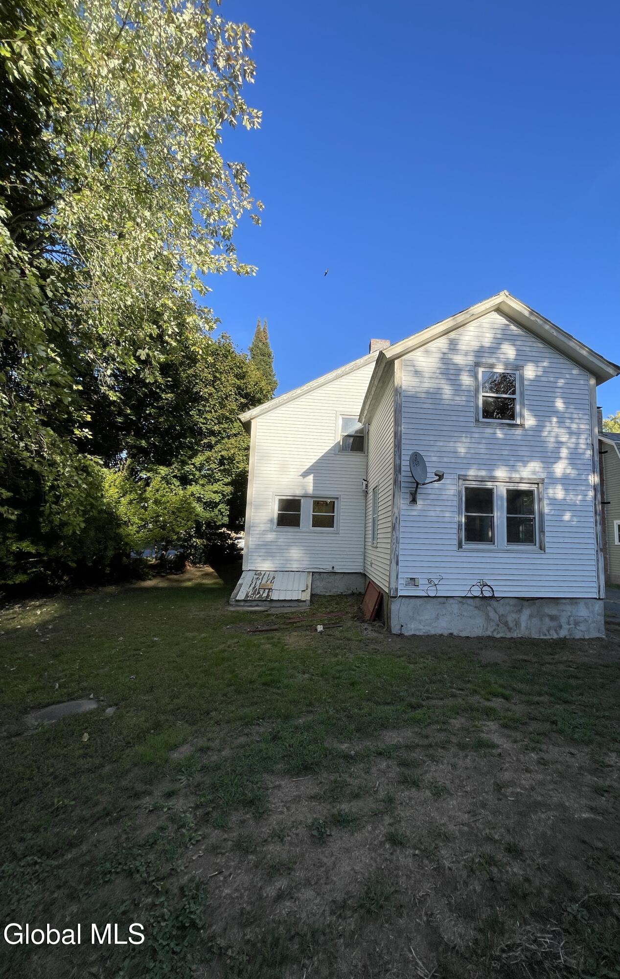 Greenwich, New York 12834, United States, 4 Bedrooms Bedrooms, ,2 BathroomsBathrooms,Residential,Active,226030