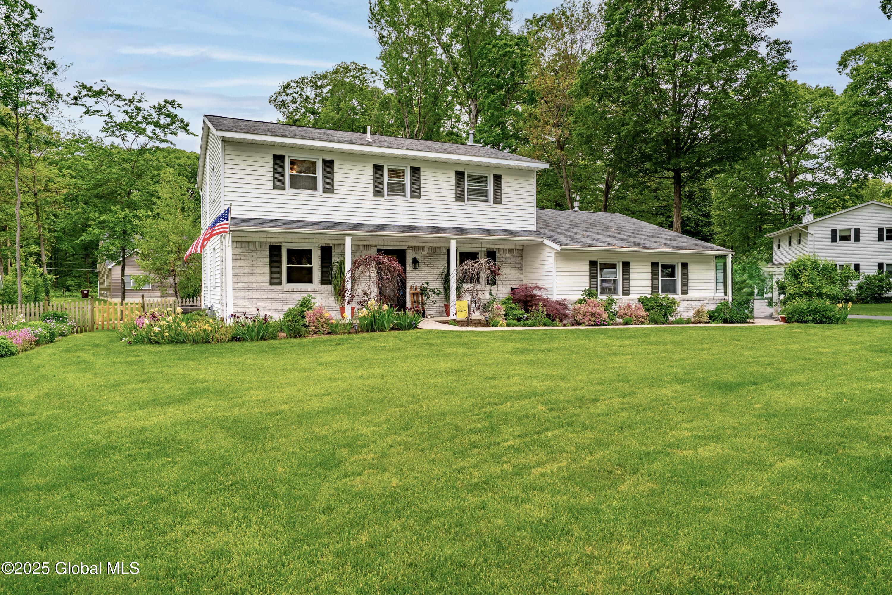26 Heritage Lane, Clifton Park, New York image 5