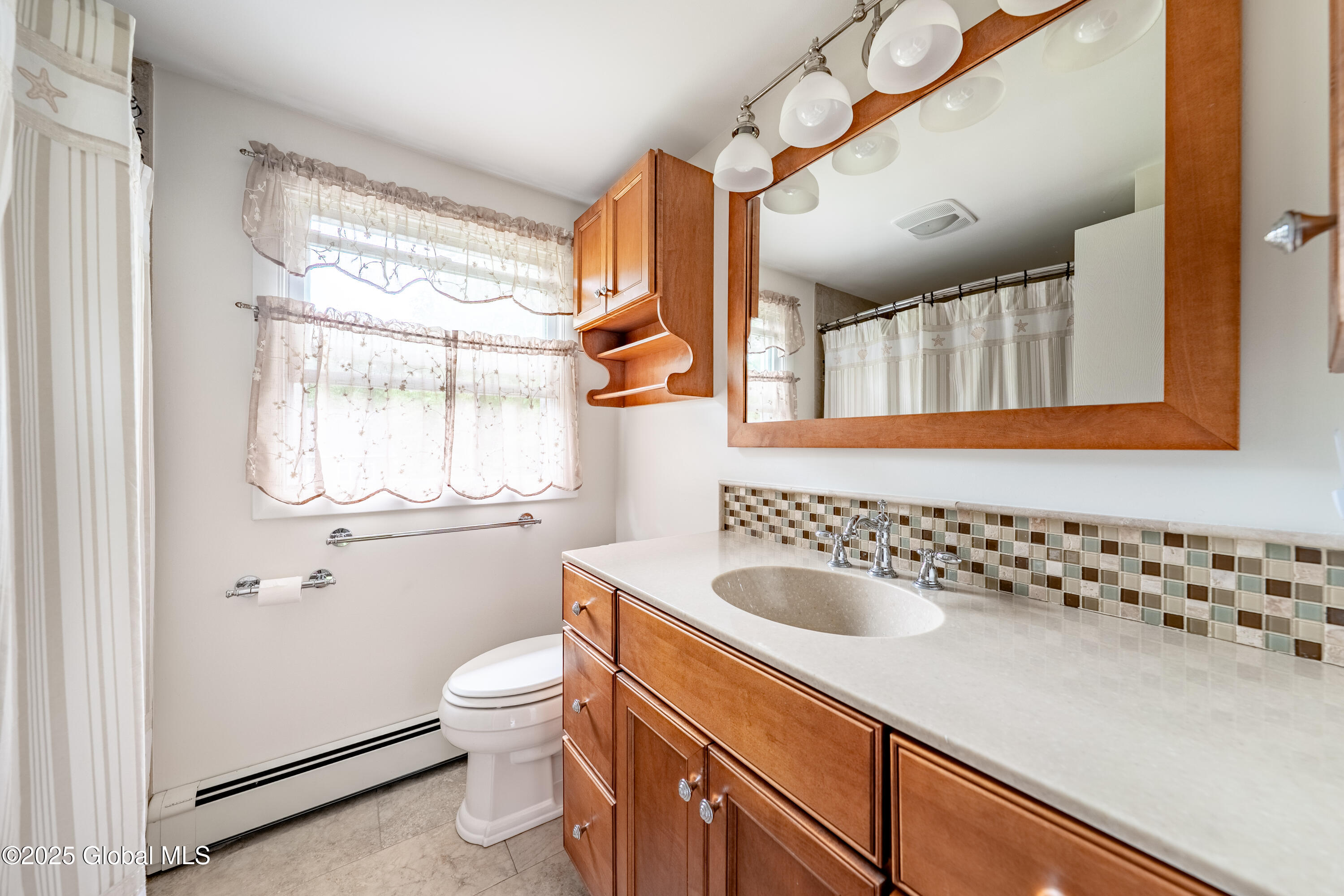 26 Heritage Lane, Clifton Park, New York image 21