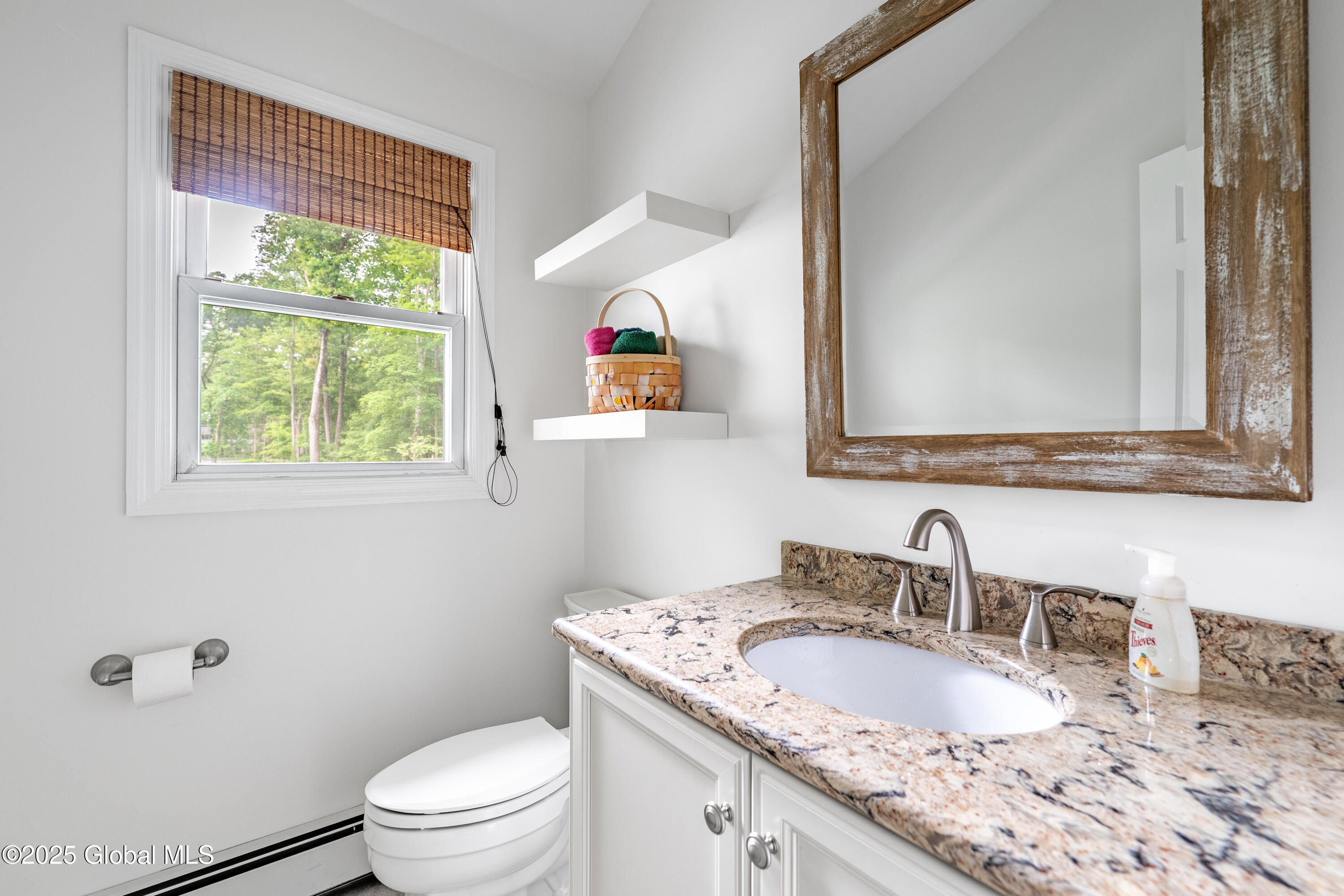 26 Heritage Lane, Clifton Park, New York image 17