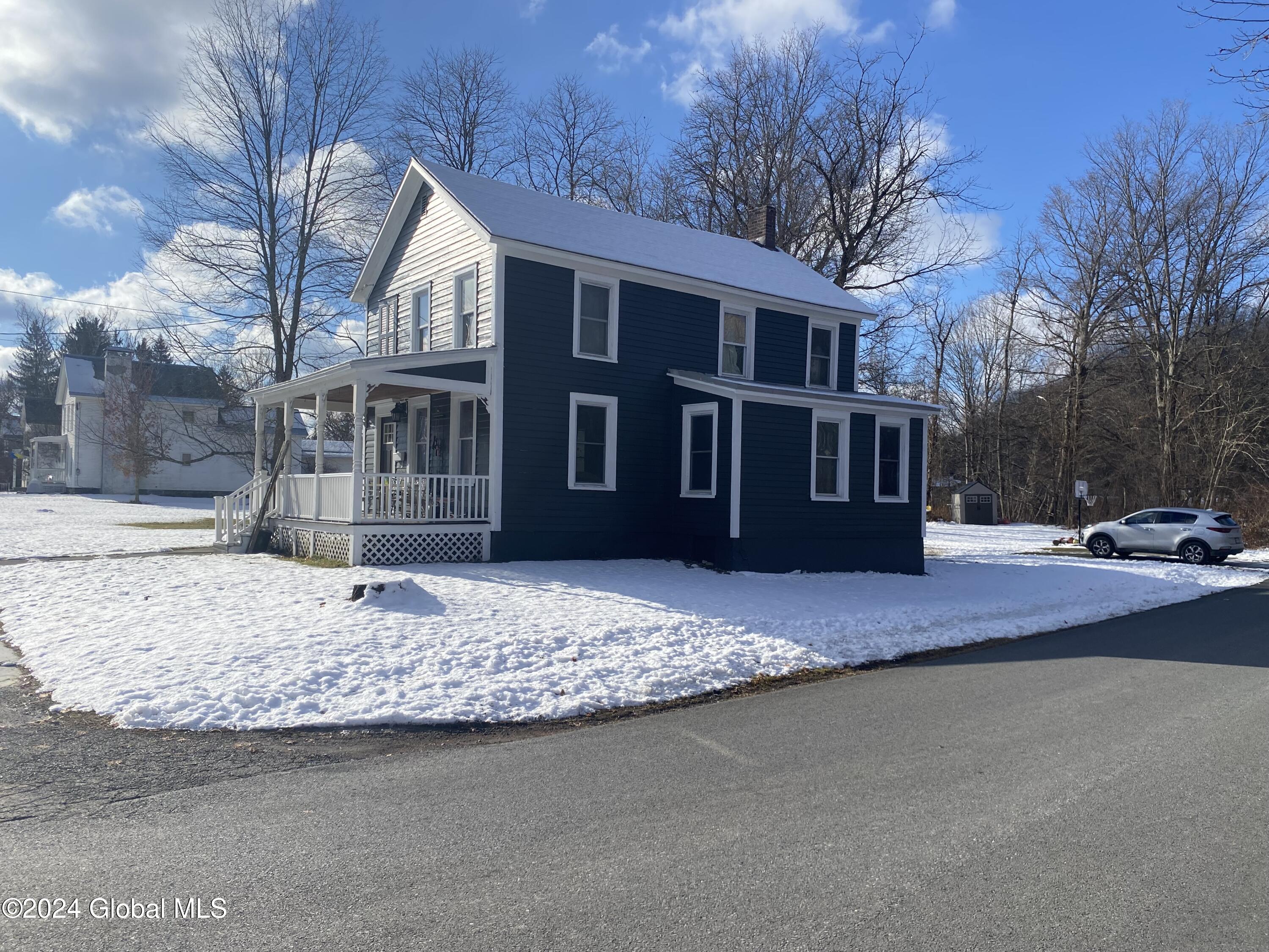 25 St Lukes Place, Cambridge, New York image 4