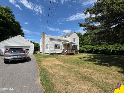 Photo of 160 Plant Road, Clifton Park, NY 12065 (MLS # 202521306) Photo of 160 Plant Road, Clifton Park, NY 12065 (MLS # 202521306)