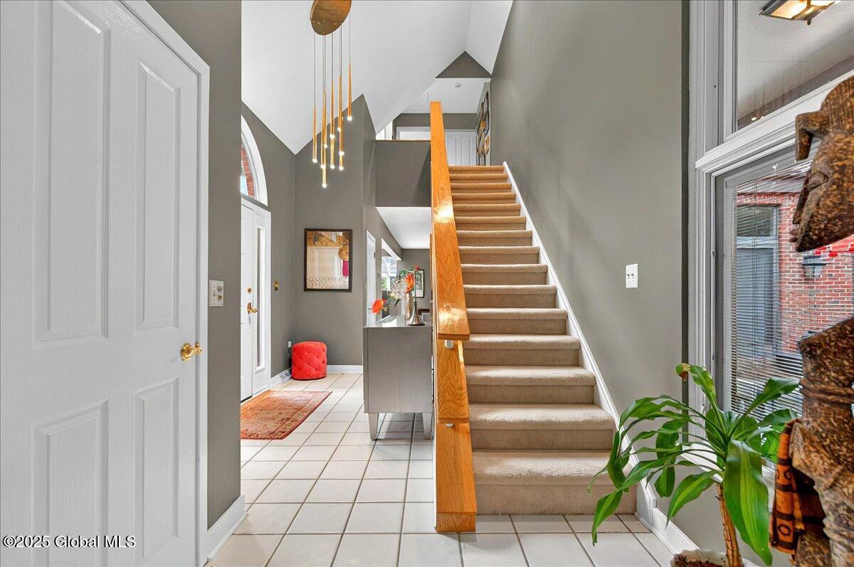101 E Krumkill Road, Albany, New York image 35