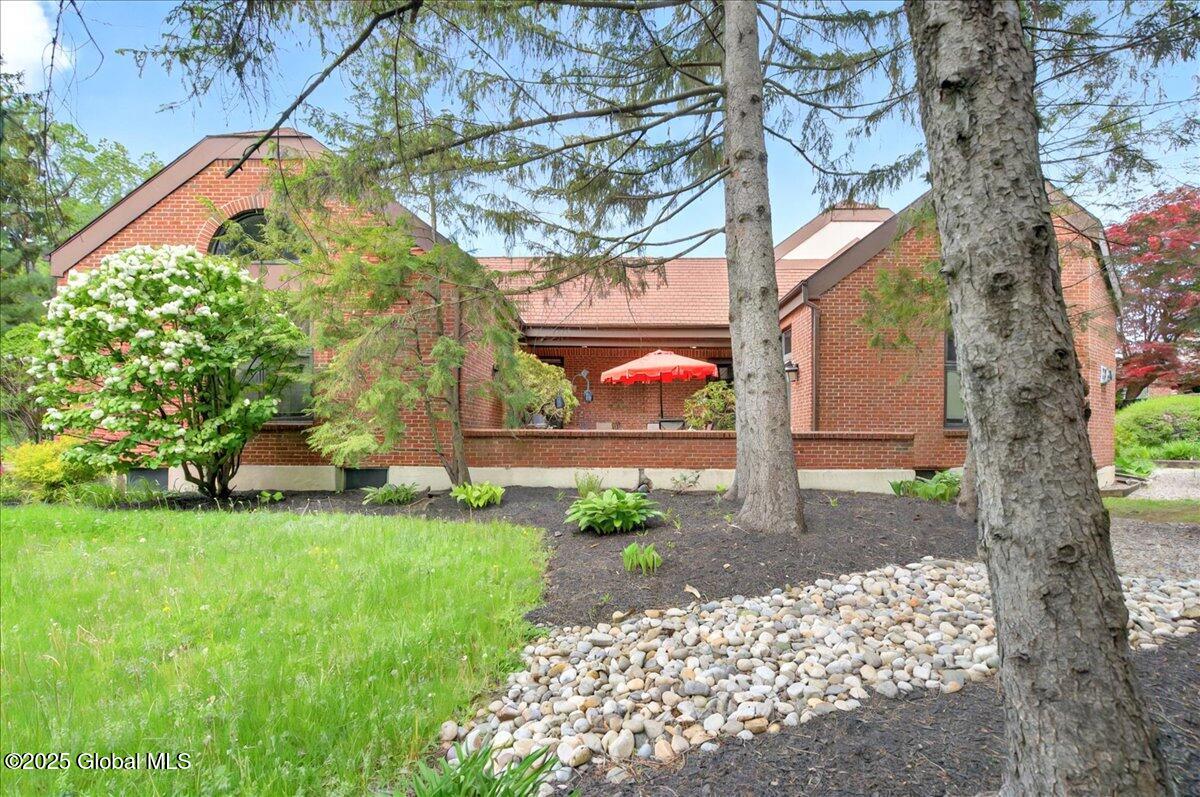 101 E Krumkill Road, Albany, New York image 47