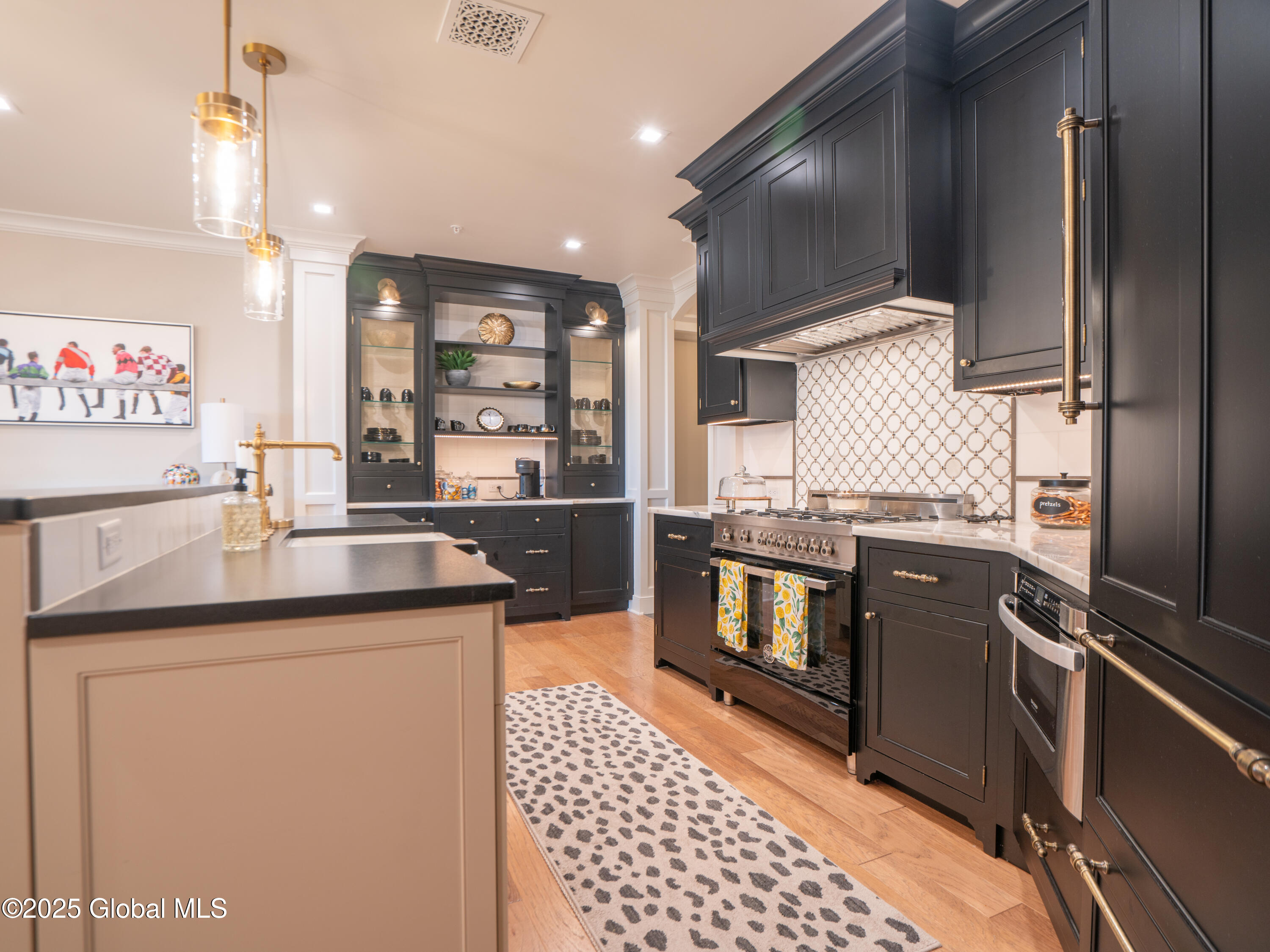 38 High Rock Avenue #4D, Saratoga Springs, New York image 6