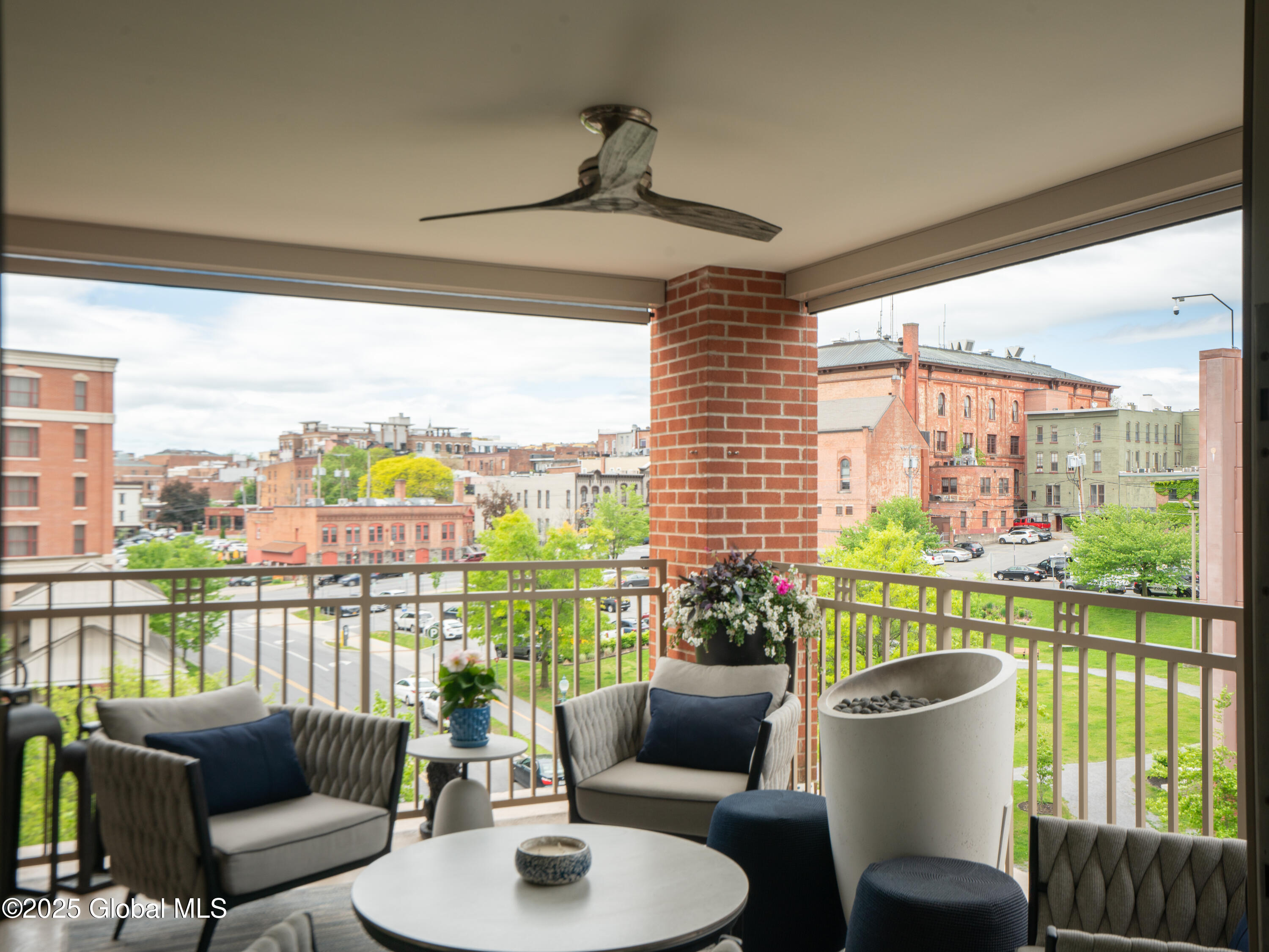 38 High Rock Avenue #4D, Saratoga Springs, New York image 23