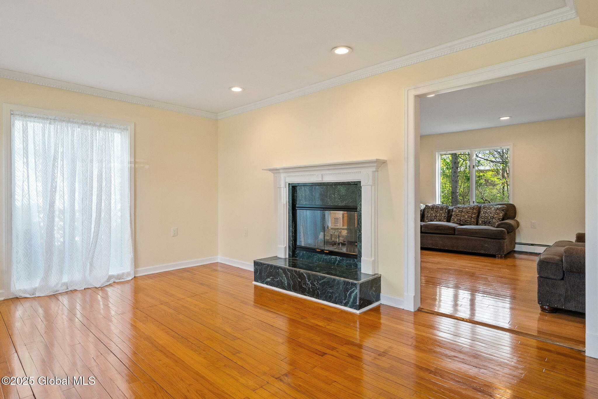 14 Amelia Drive, Schenectady, New York image 6