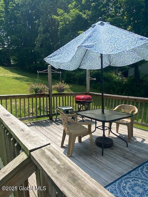 902 Hoosick Road, Troy, New York image 23
