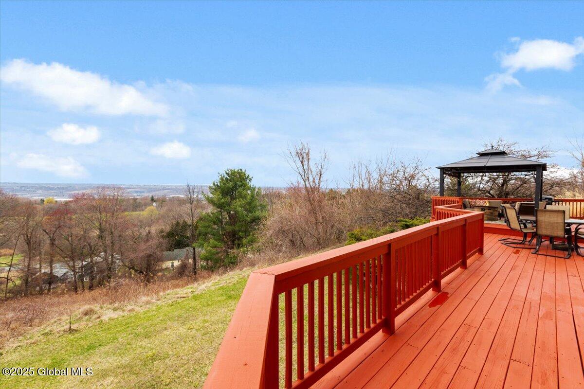 30 Stone Arabia Drive, Troy, New York image 42