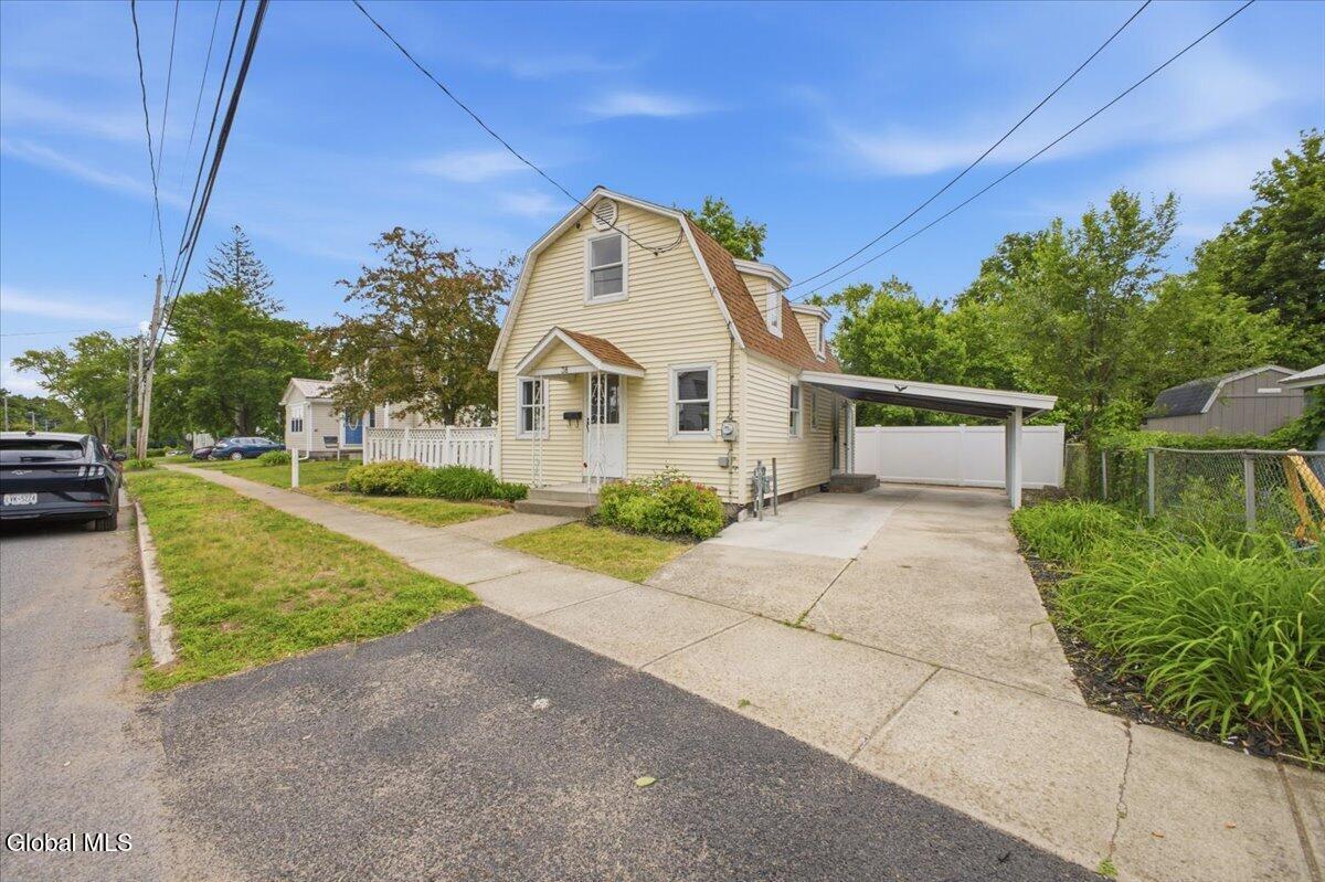 38 Harrison Avenue