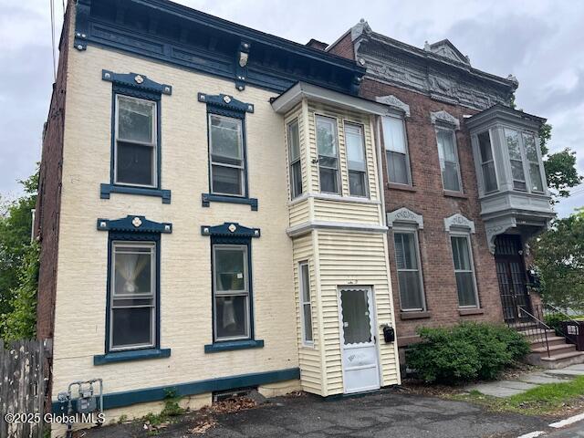201 10th Street, Troy, New York image 2