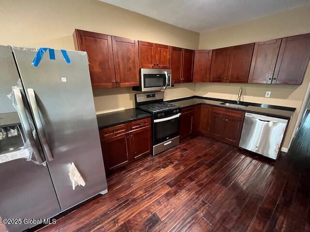 201 10th Street, Troy, New York image 6