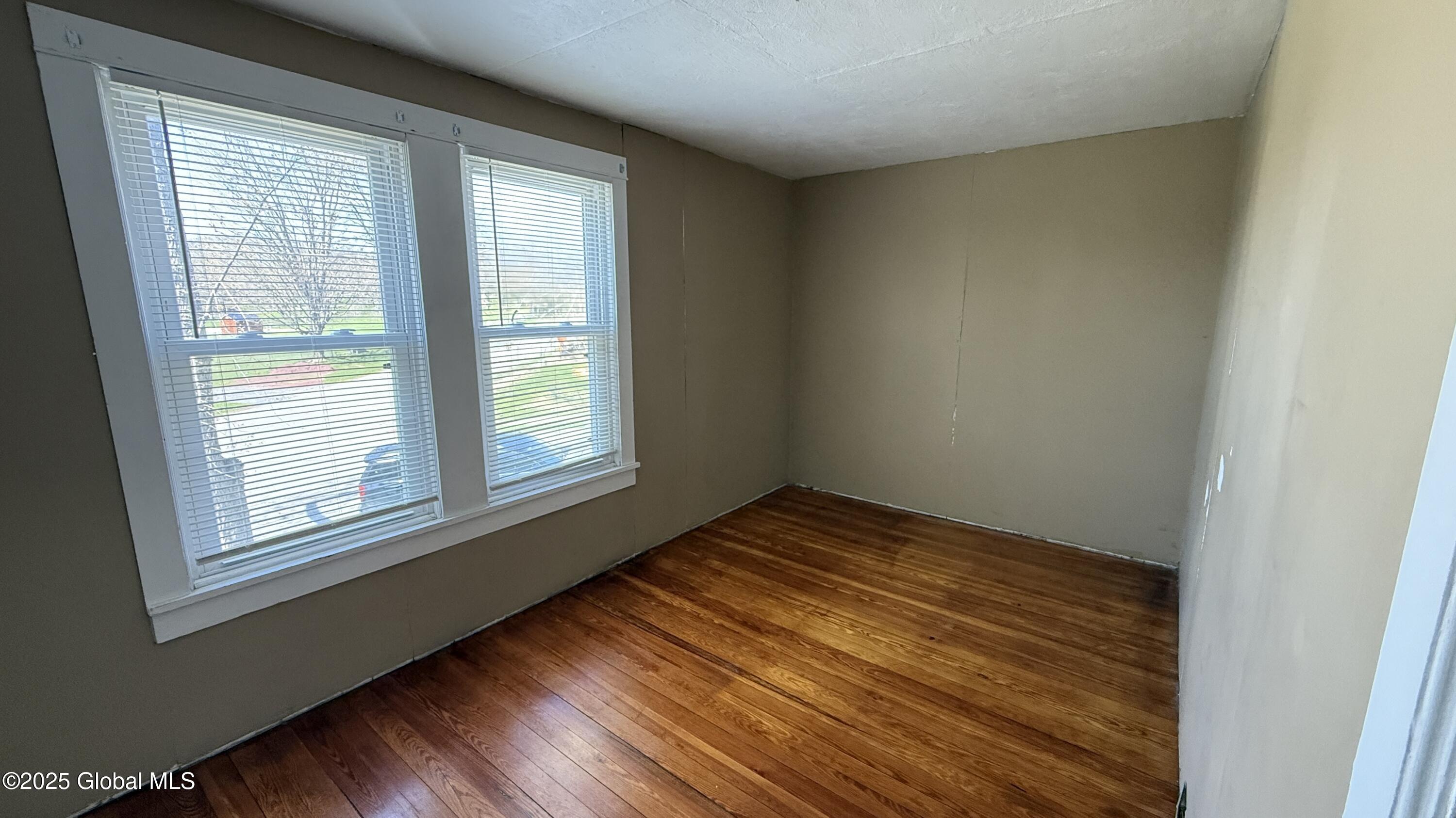 3 Hayes Place, Amsterdam, New York image 14