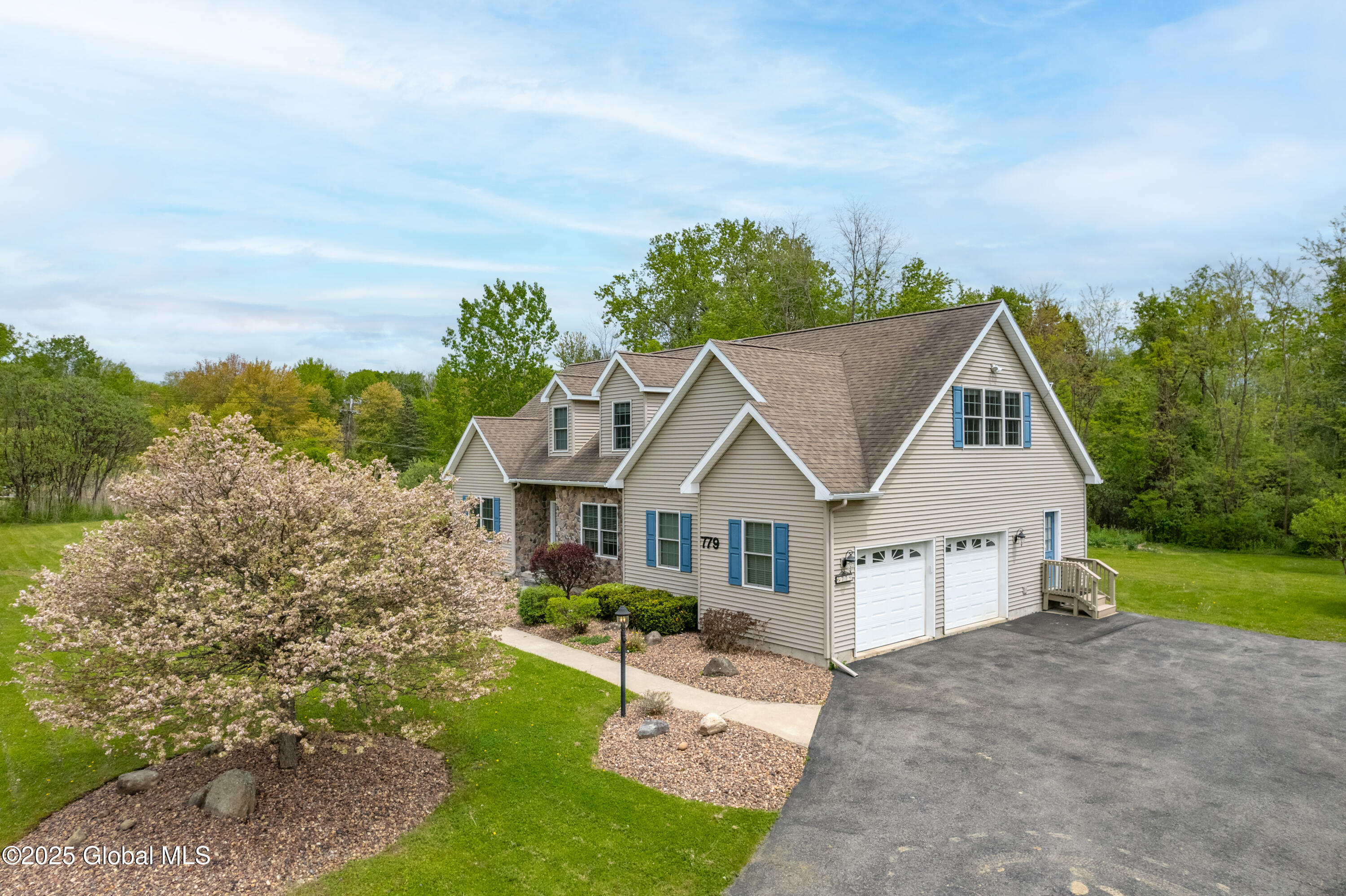 779 Waite Road, Clifton Park, New York image 6