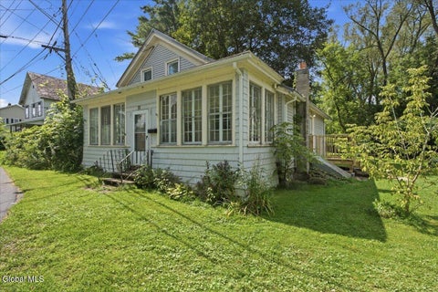 Homes For Sale - 78 Mechanic Street<br/> Hoosick Falls, NY 12090