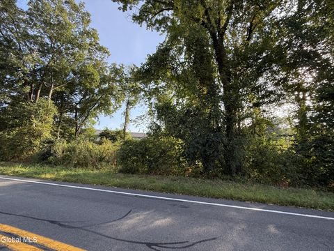 Photo of L1 Fort Hunter Road, Schenectady, NY 12303 (MLS # 202525760)