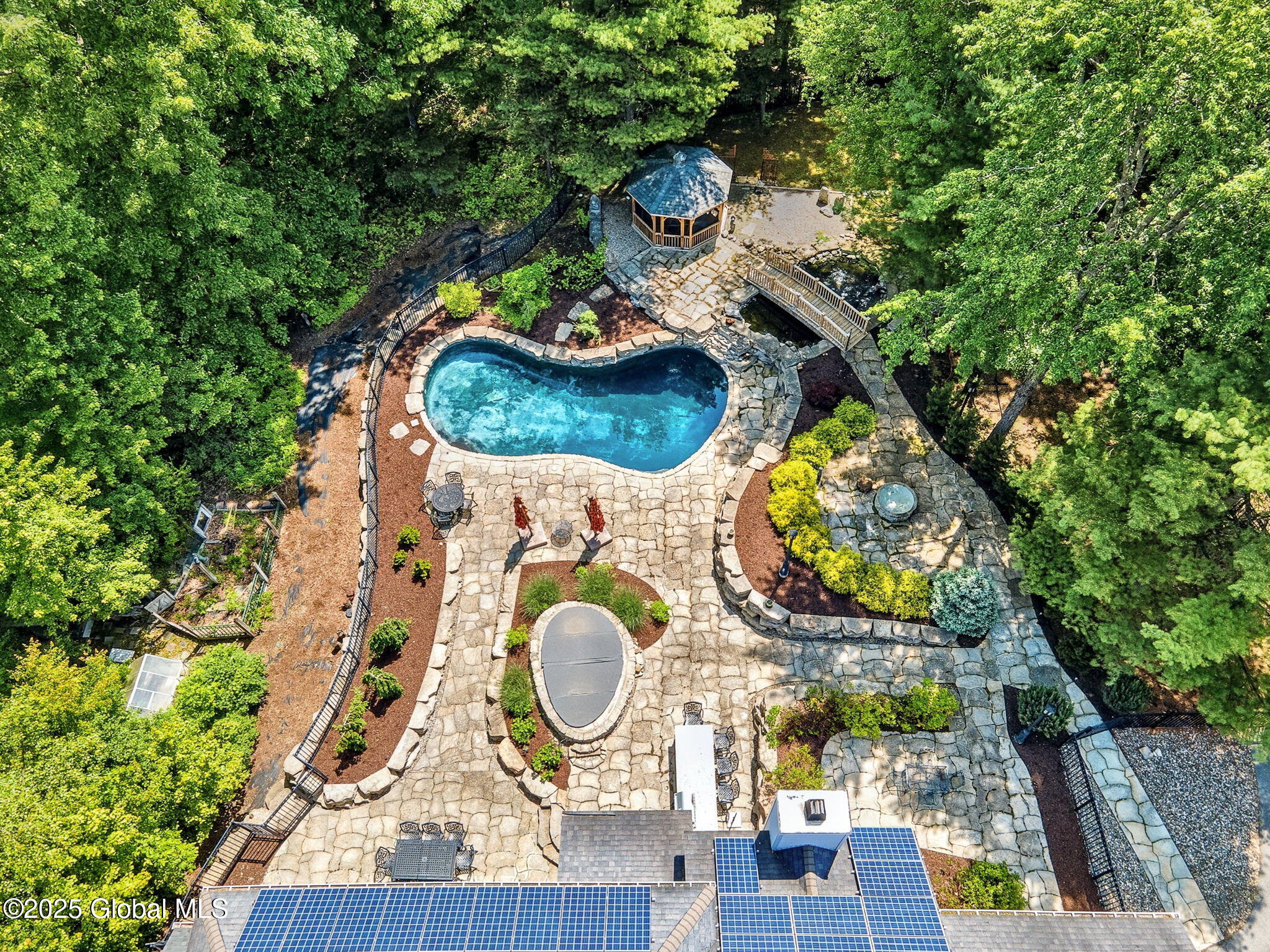 21 E Claremont Drive, Voorheesville, New York image 8