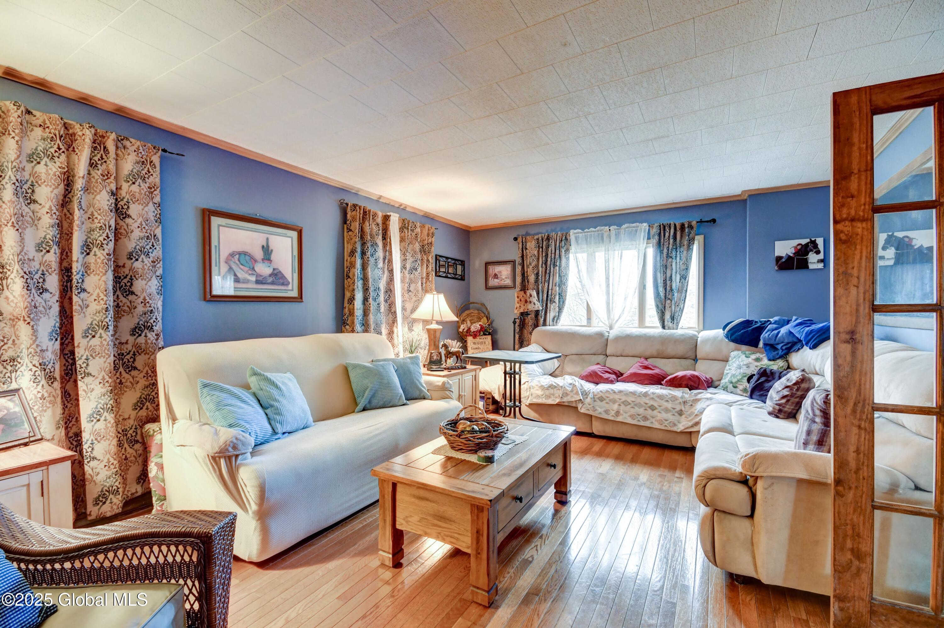 76 Walnut Street, Gloversville, New York image 28