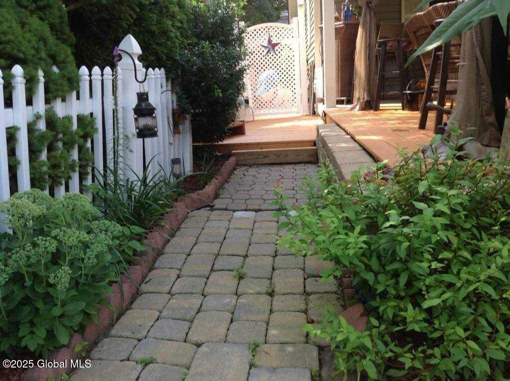 76 Walnut Street, Gloversville, New York image 47