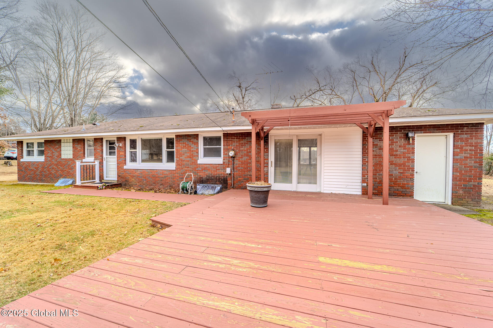 15 N Colonial Hts, Troy, New York image 32