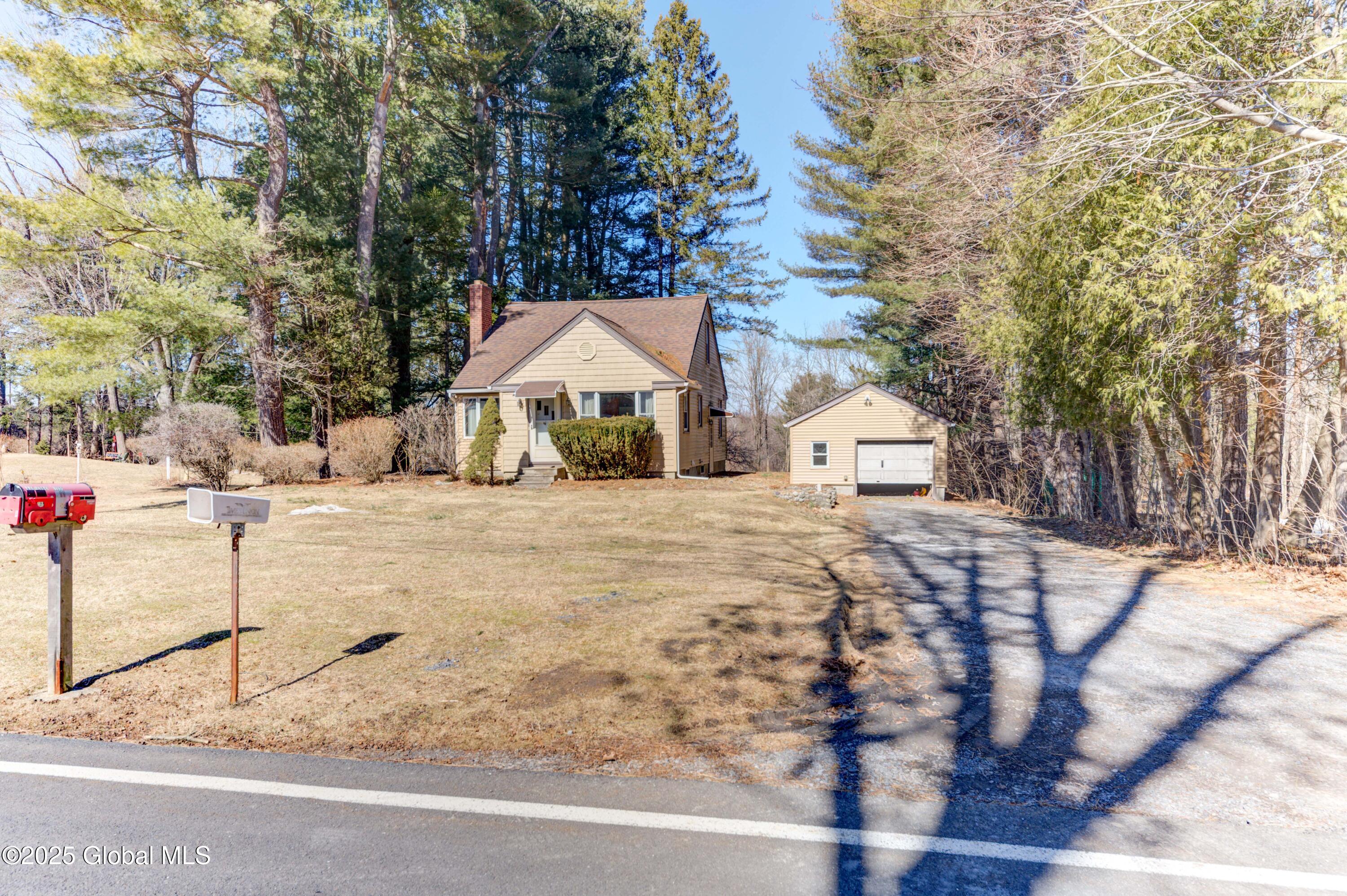 4695 Hurst Road, Altamont, New York image 1