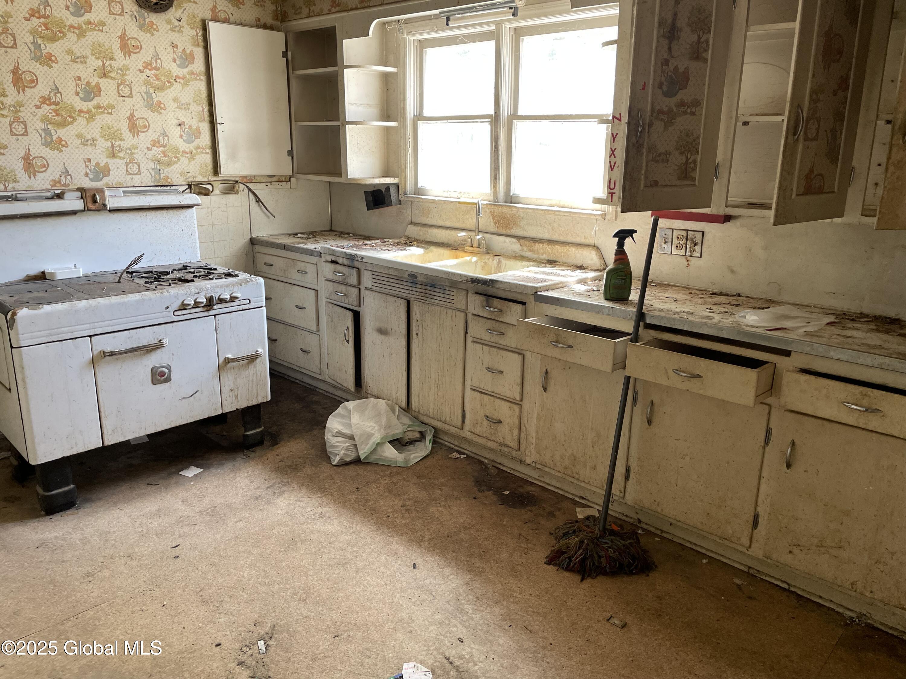 48 Mcbride Road, Mechanicville, New York image 8
