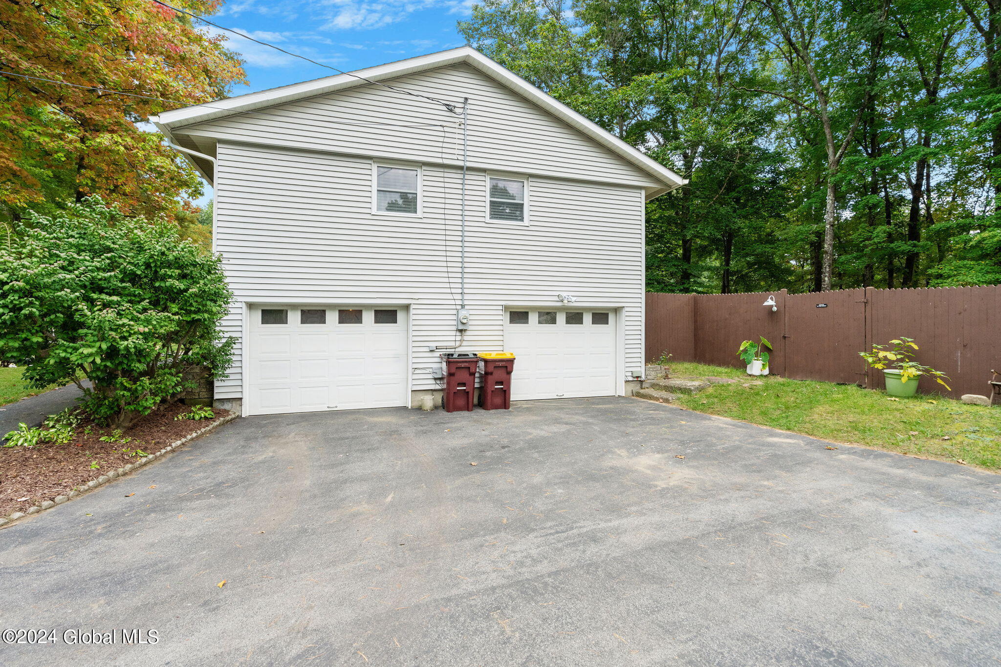 6 Strawberry Court, Clifton Park, New York image 9