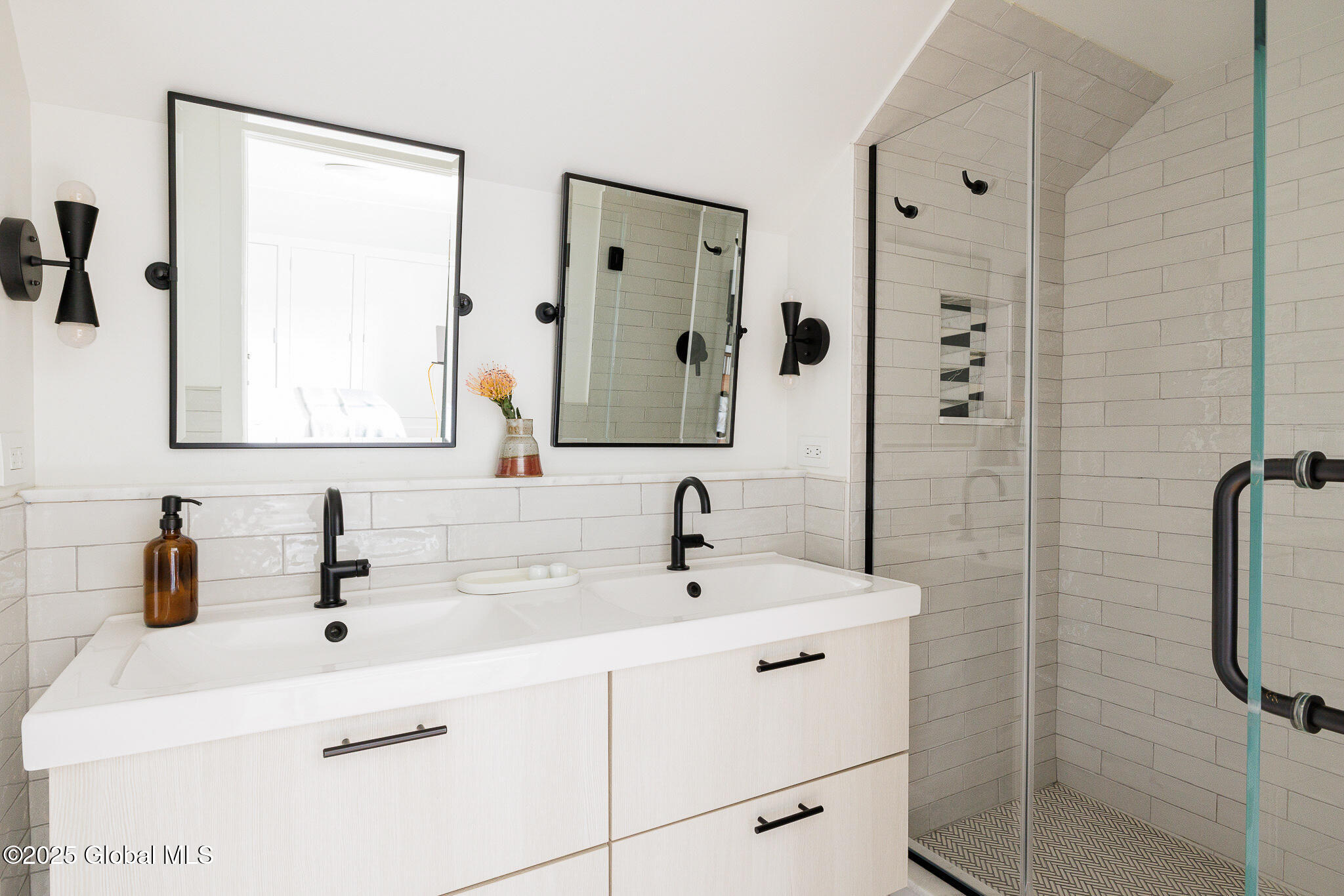 249 Union Street, Hudson, New York image 24