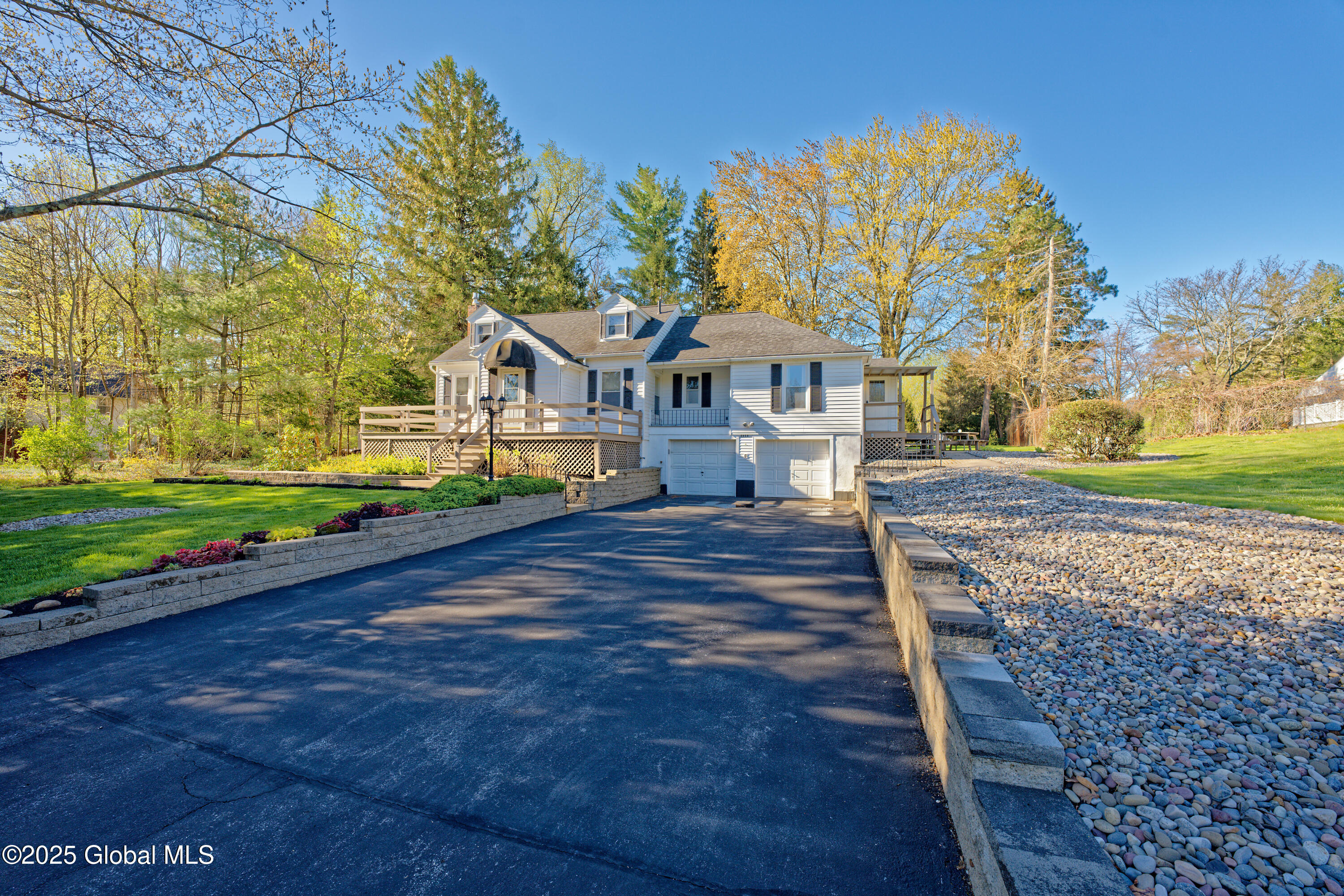 2550 Old Troy Rd Road, Schenectady, New York image 2