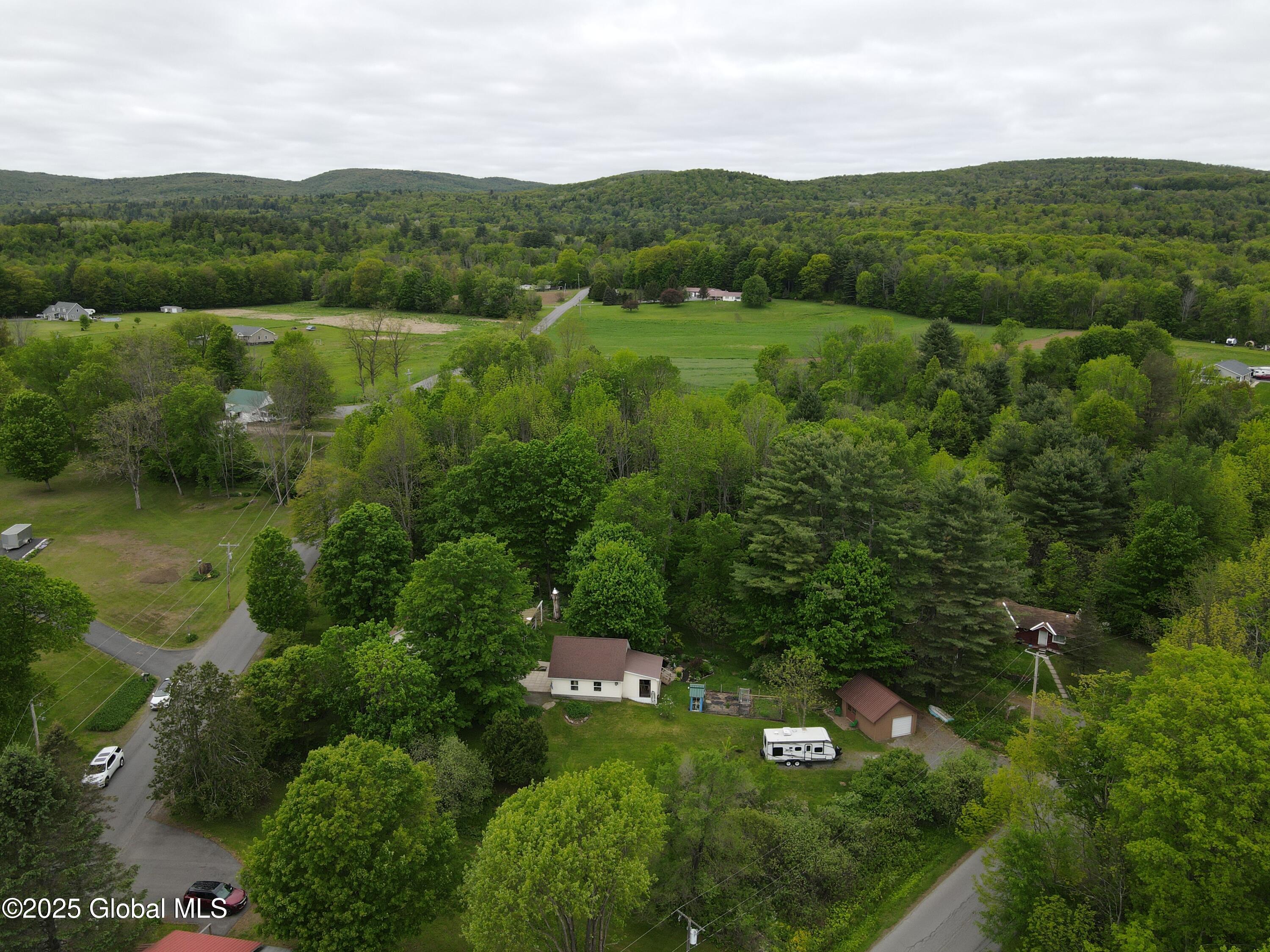 116 Dennie Road, Mayfield, New York image 3