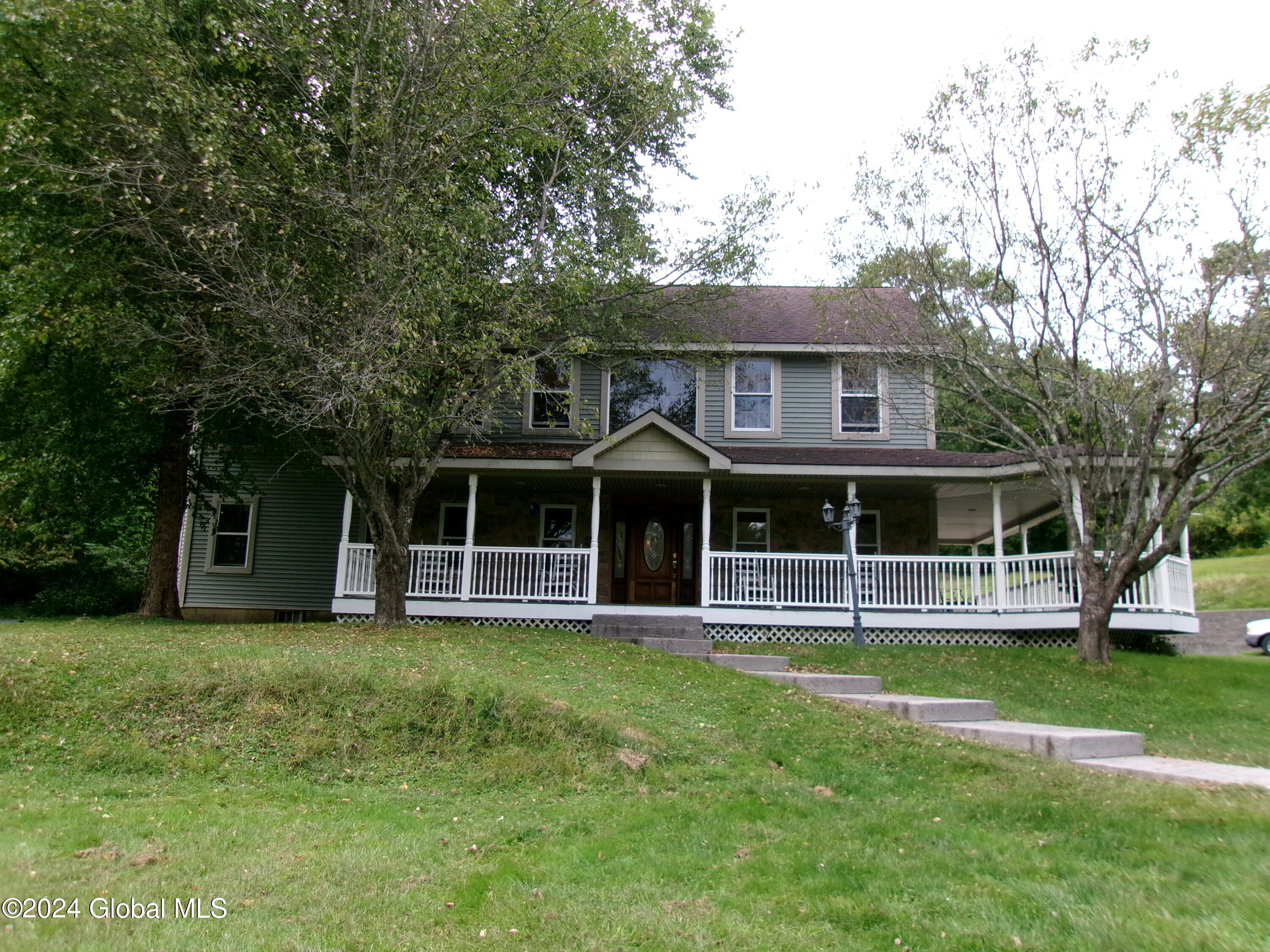 41 Liberty Road, Troy, New York image 1