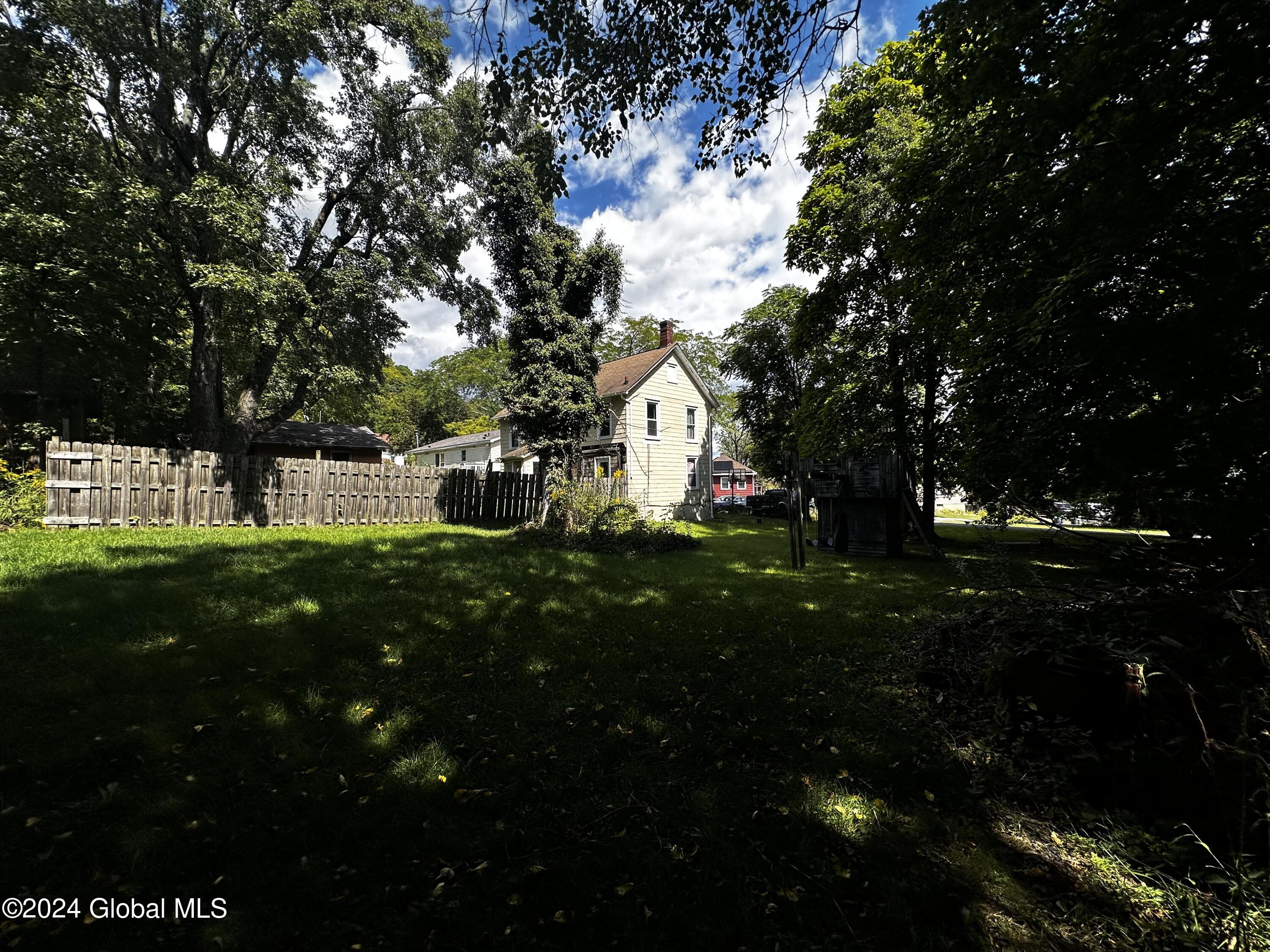 14 Washington Street, Catskill, New York image 4