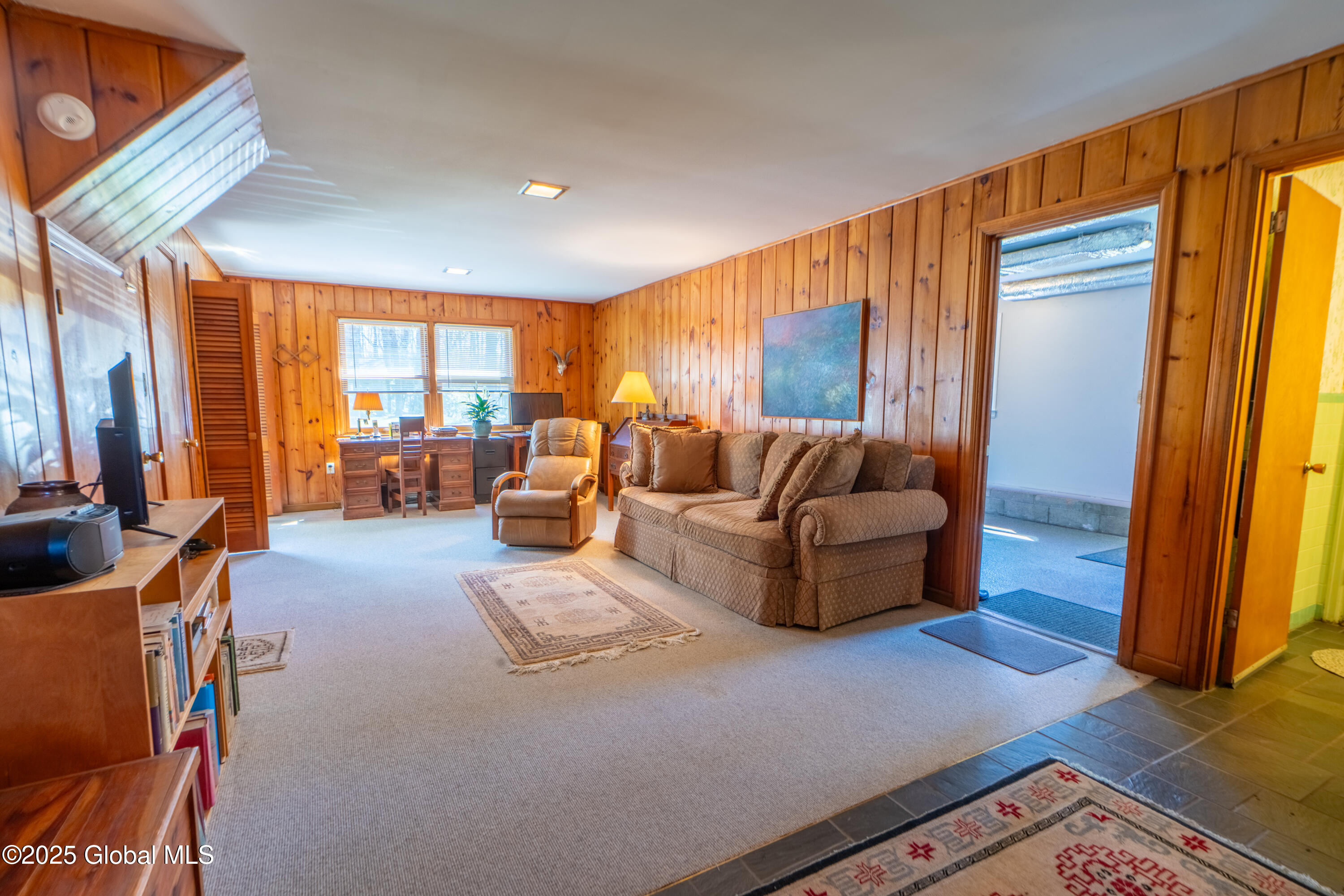 20 Loughberry Road, Saratoga Springs, New York image 33