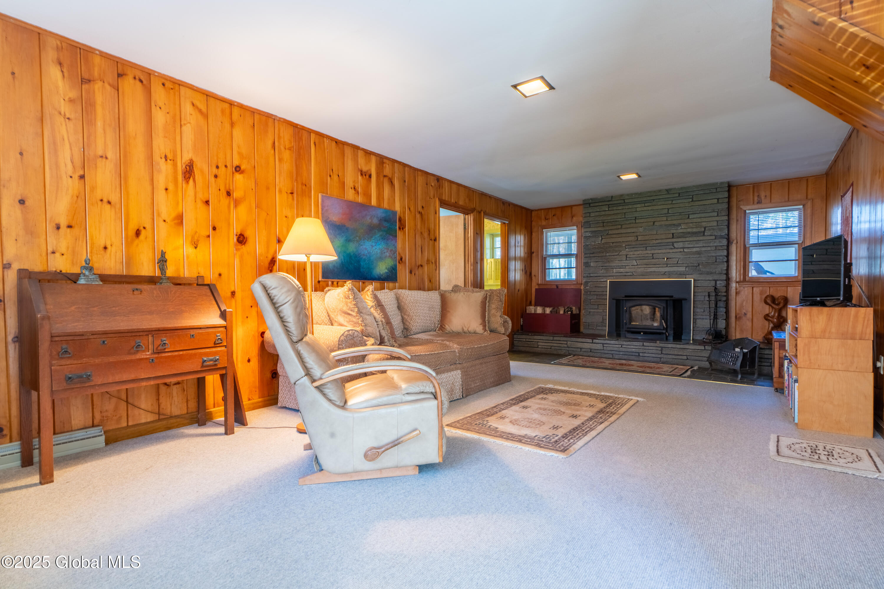 20 Loughberry Road, Saratoga Springs, New York image 36