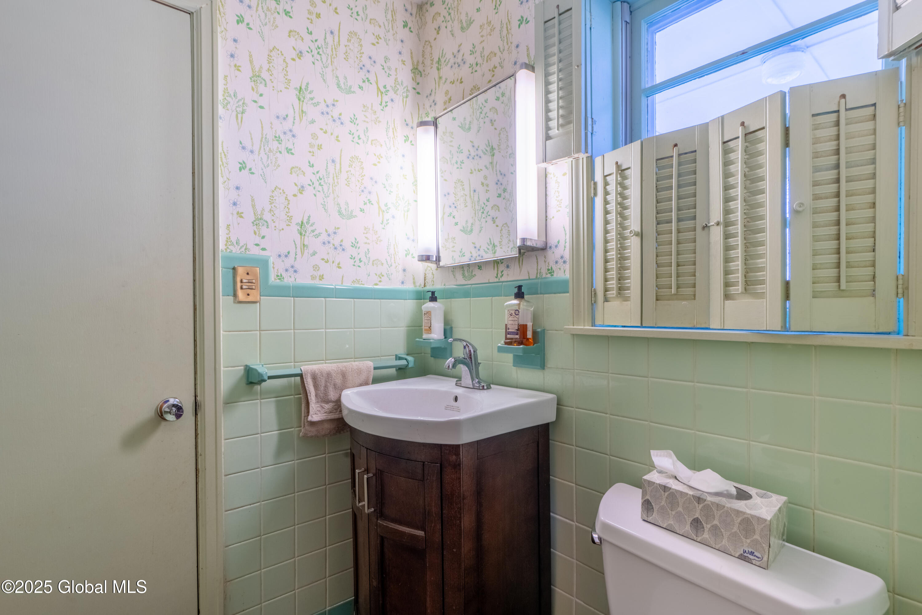 20 Loughberry Road, Saratoga Springs, New York image 37