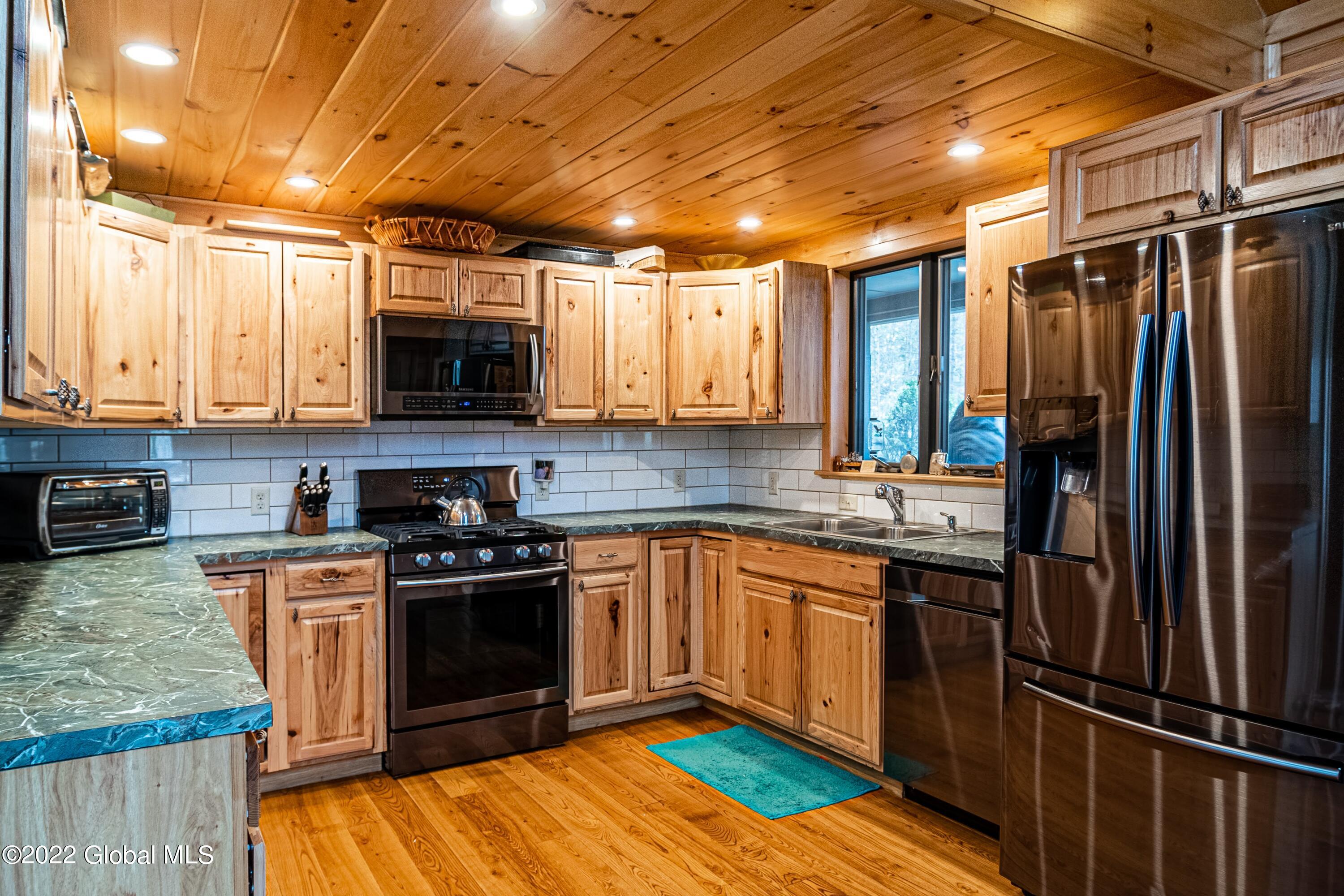 209 Chester Shores Ridge, Chestertown, New York image 13