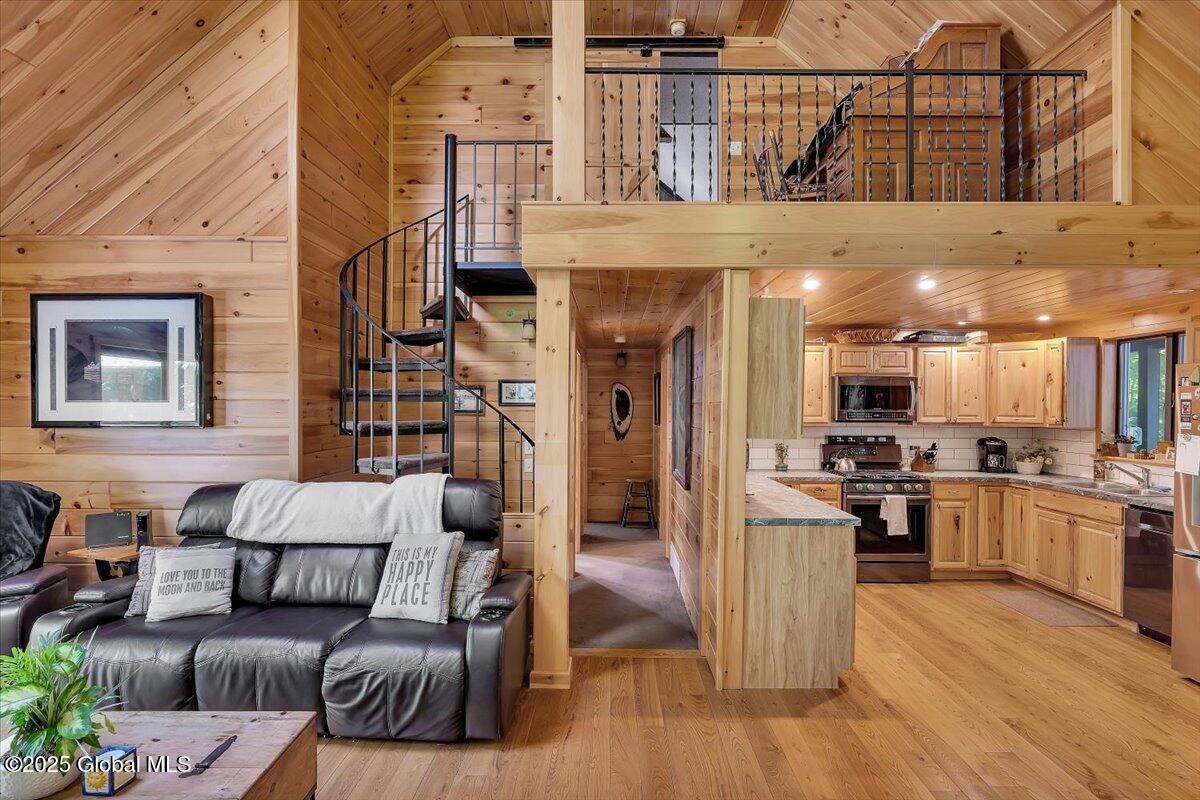 209 Chester Shores Ridge, Chestertown, New York image 8