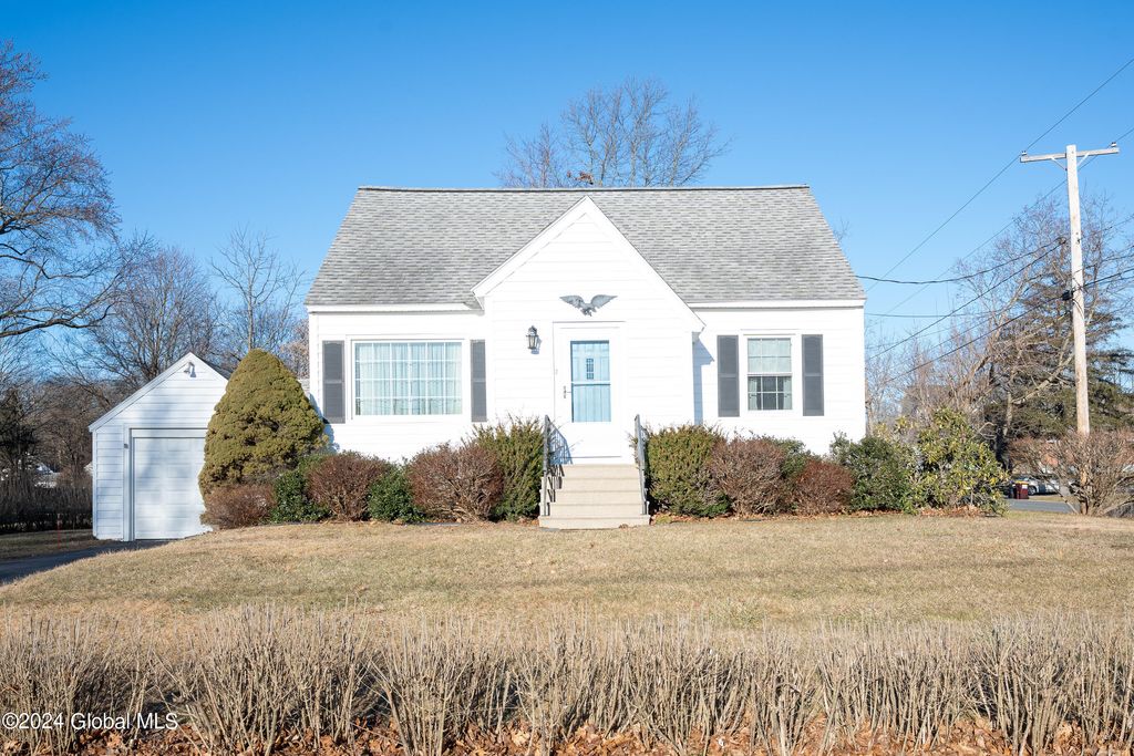 2 David Drive, Glenville, NY 12302, MLS 202412288 Howard Hanna